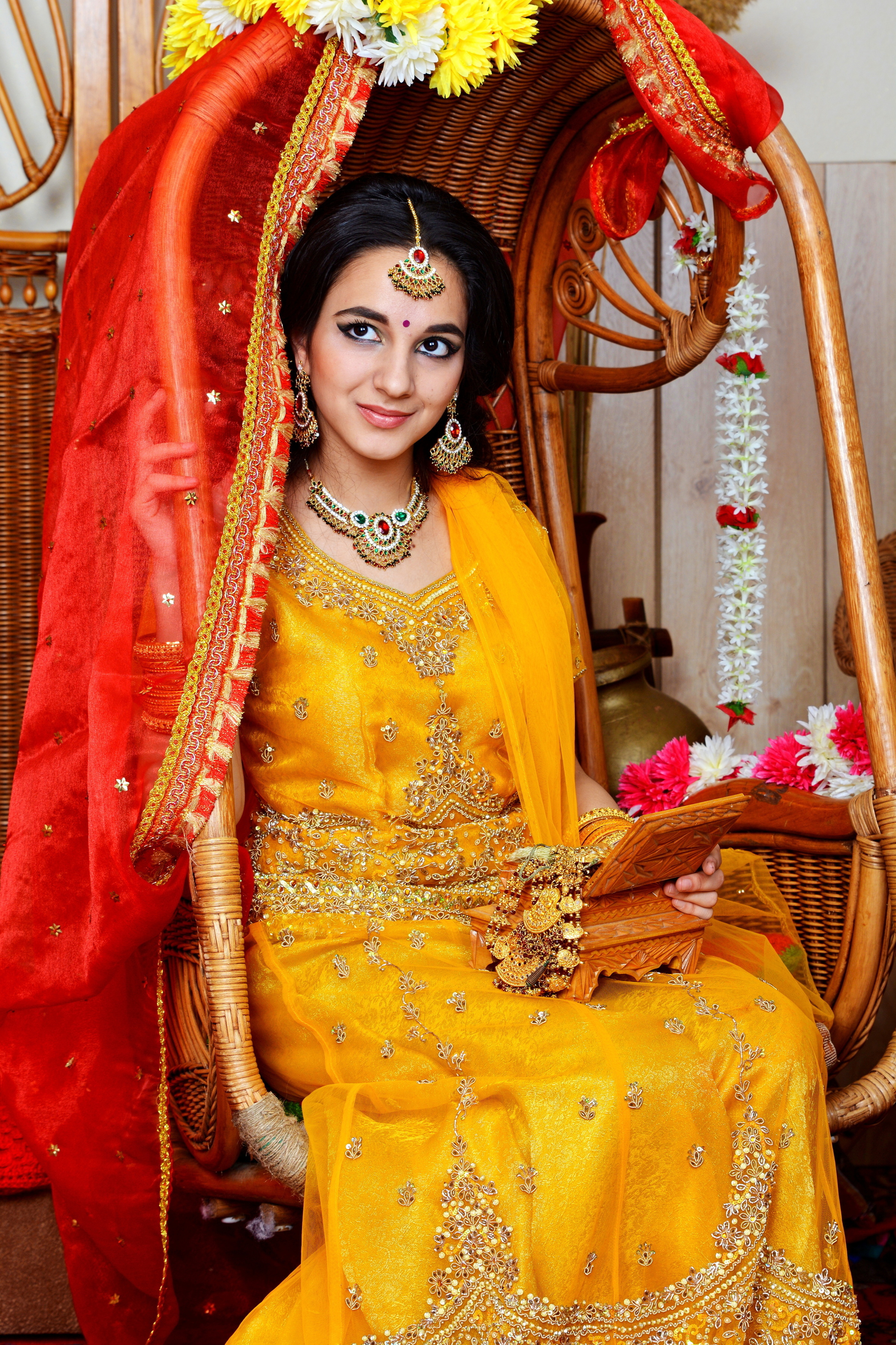 Стилизованная фотосессия в студии, фотосессия со стилистом и оформител. Свадебный и семейный фотограф в Ростове-на-Дону Буткова З