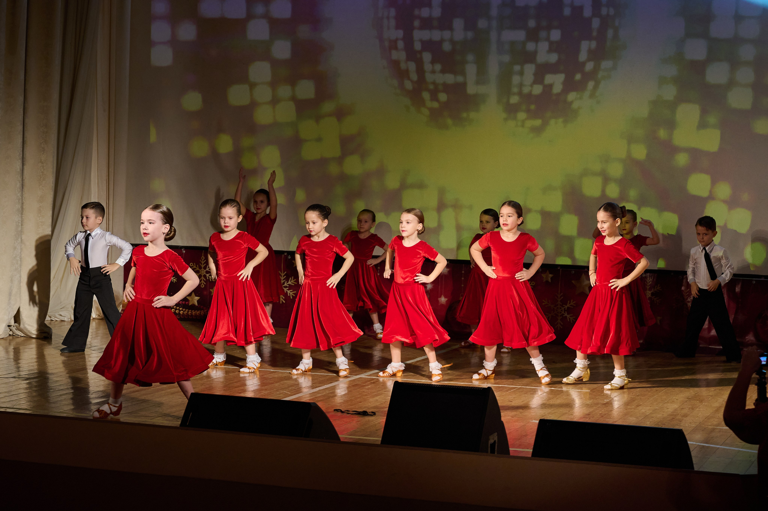 Новогодний концерт. Жизнь курорта Кабардинка в фотографиях