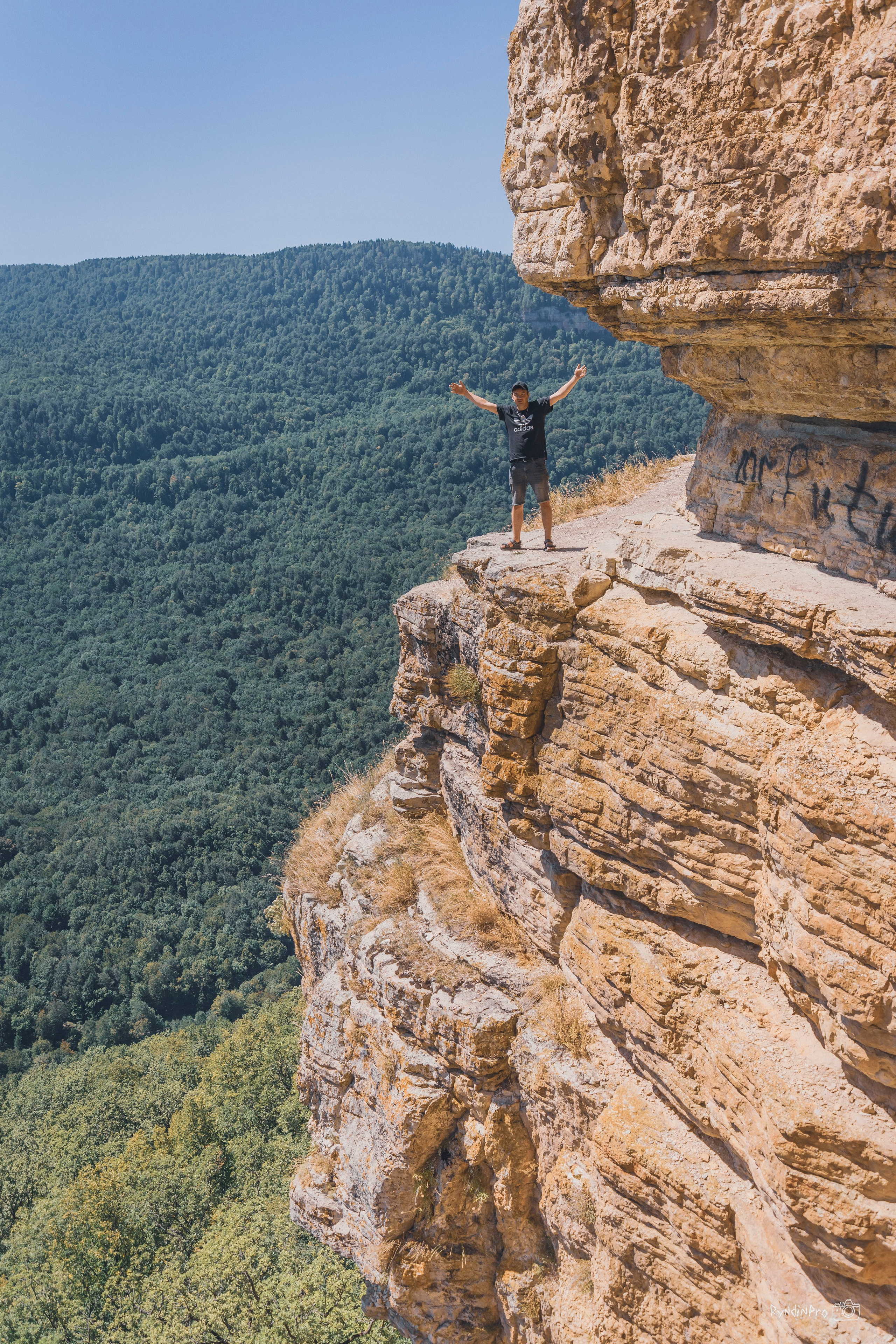Поход на Орлиную полку + Университетский водопад с командой Мадьяр 15.08.24. Репортажный фотограф в Краснодаре Рындин Дмитрий