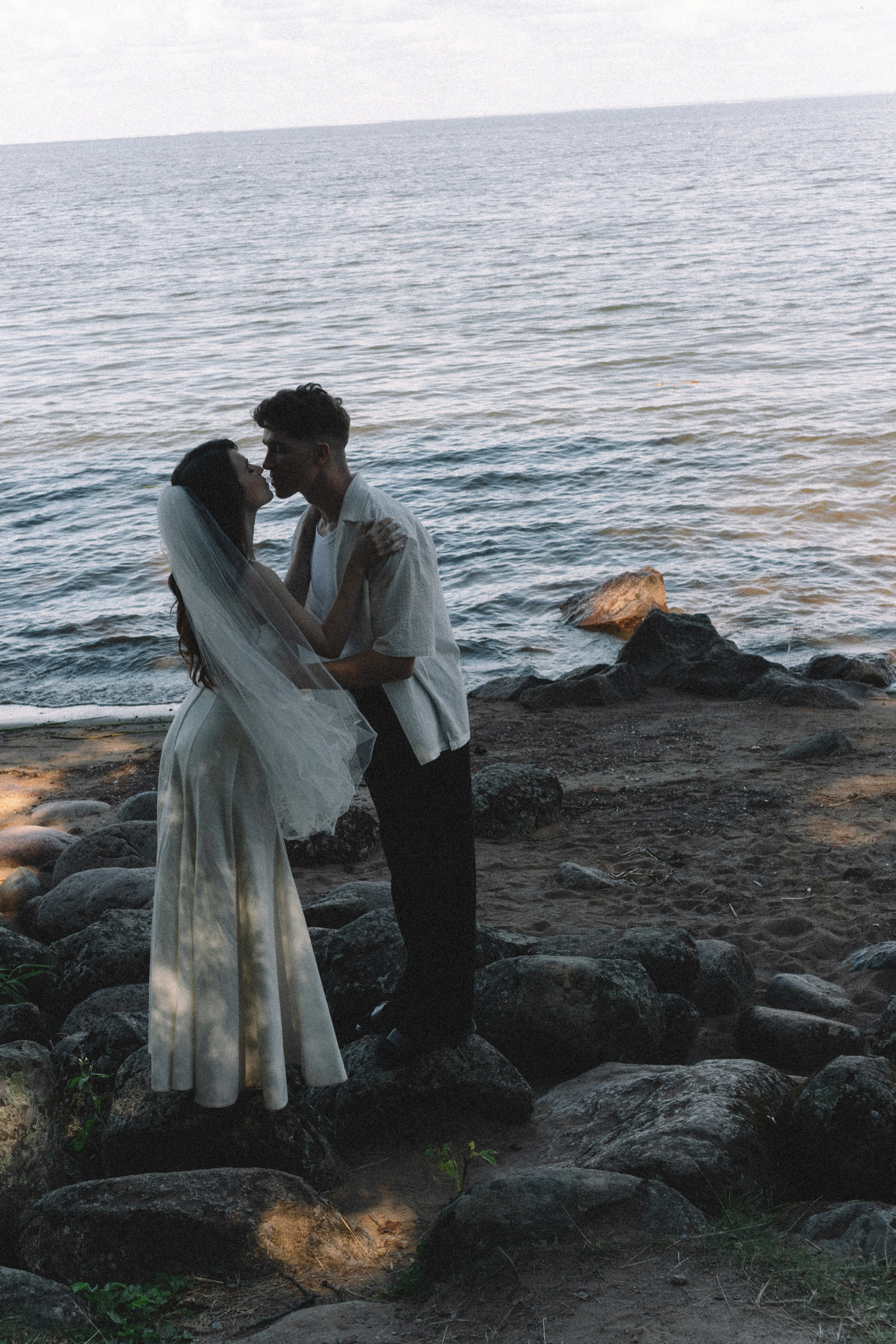 СВАДЕБНАЯ СЬЕМКА В ПЕТЕРГОФЕ И СЬЕМКА РЕПОРТАЖА В ЗАГСЕ ПЕТЕРГОФА. Профессиональный фотограф, Санкт-Петербург — Виктория Богомолова