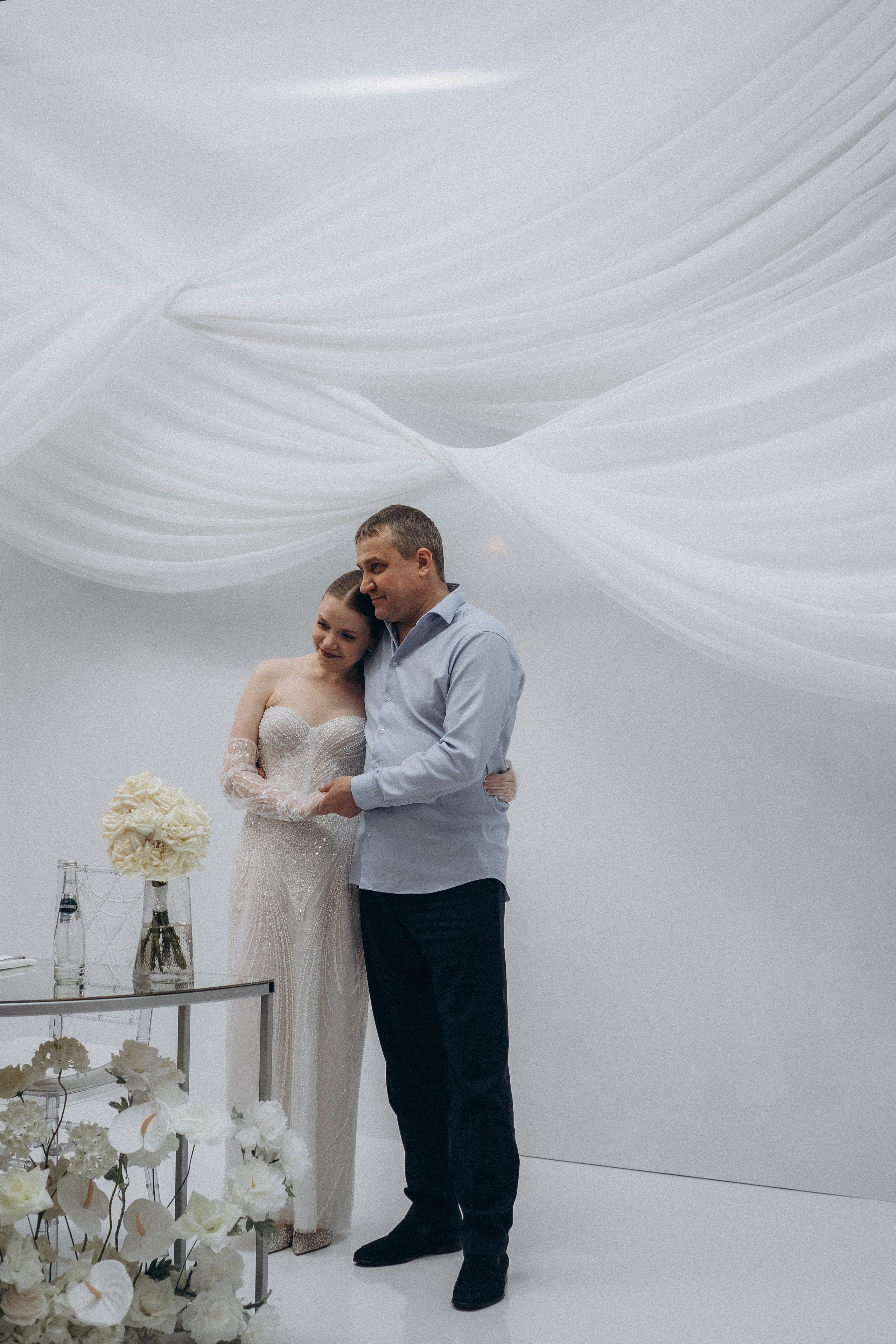 СВАДЕБНАЯ СЬЕМКА СБОРОВ В ОТЕЛЕ И ВЫЕЗД НА ЦЕРЕМОНИЮ (СНЯТО В СИБИРЕ В НИЖНЕВАРТОВСКЕ). Профессиональный фотограф, Санкт-Петербург — Виктория Богомолова