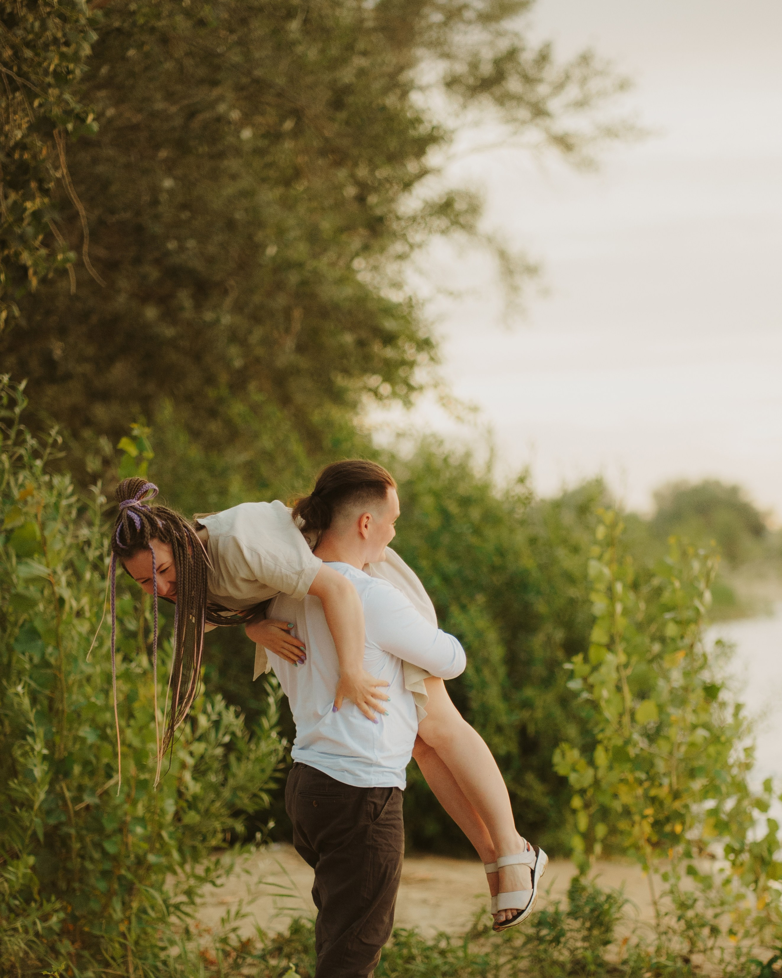 Женя, Рита и приключение Есени на берегу Волги. Фотограф Анна Кузнецова | Казань | Красная Поляна, Сириус, Сочи