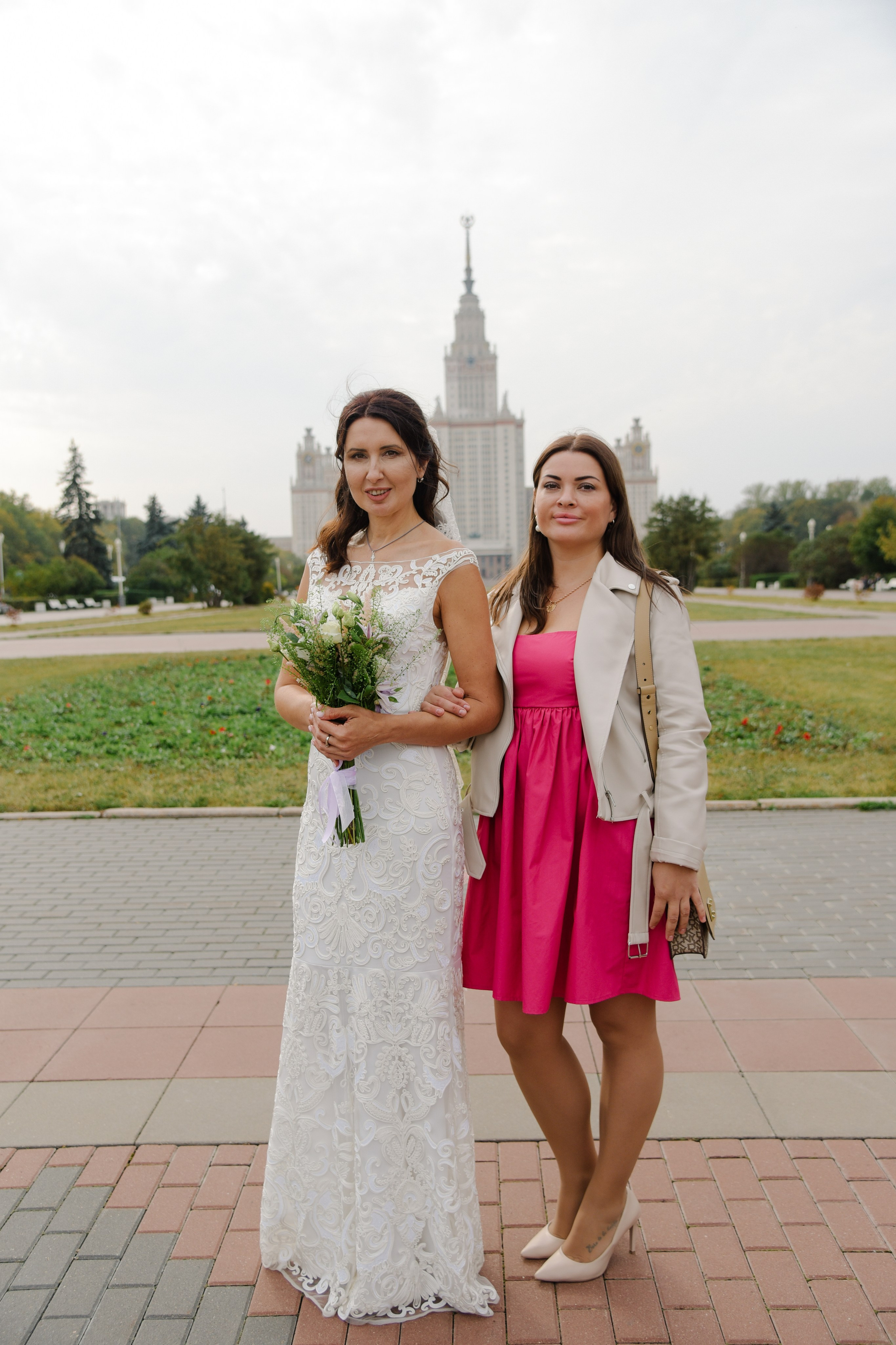 Венчание Храм Живоначальной Троицы на Воробьёвых горах. Фотограф Лола Волна, город Москва