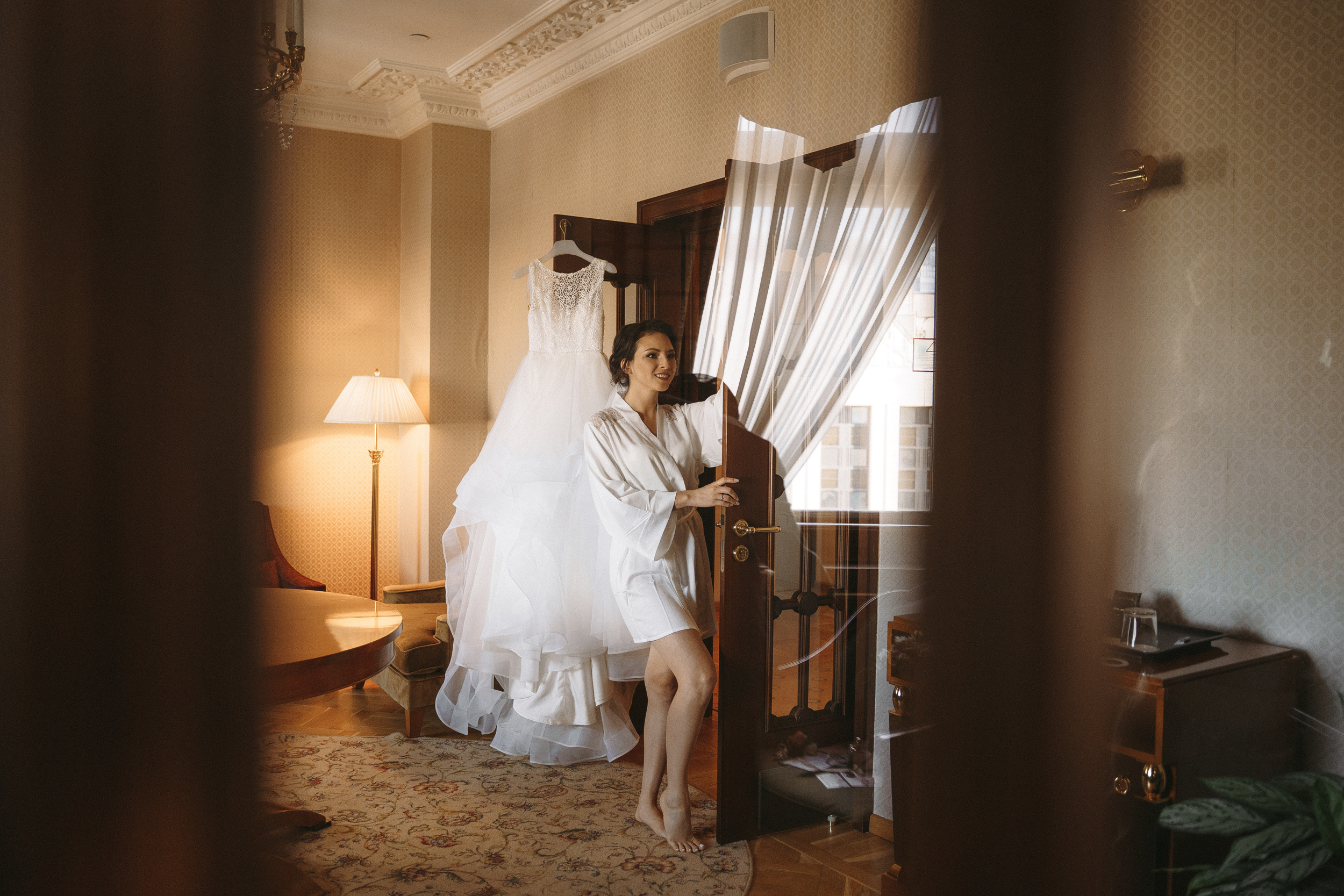 Свадебная фотосессия Hilton Moscow Leningradskaya 5* для Андрея и Дили