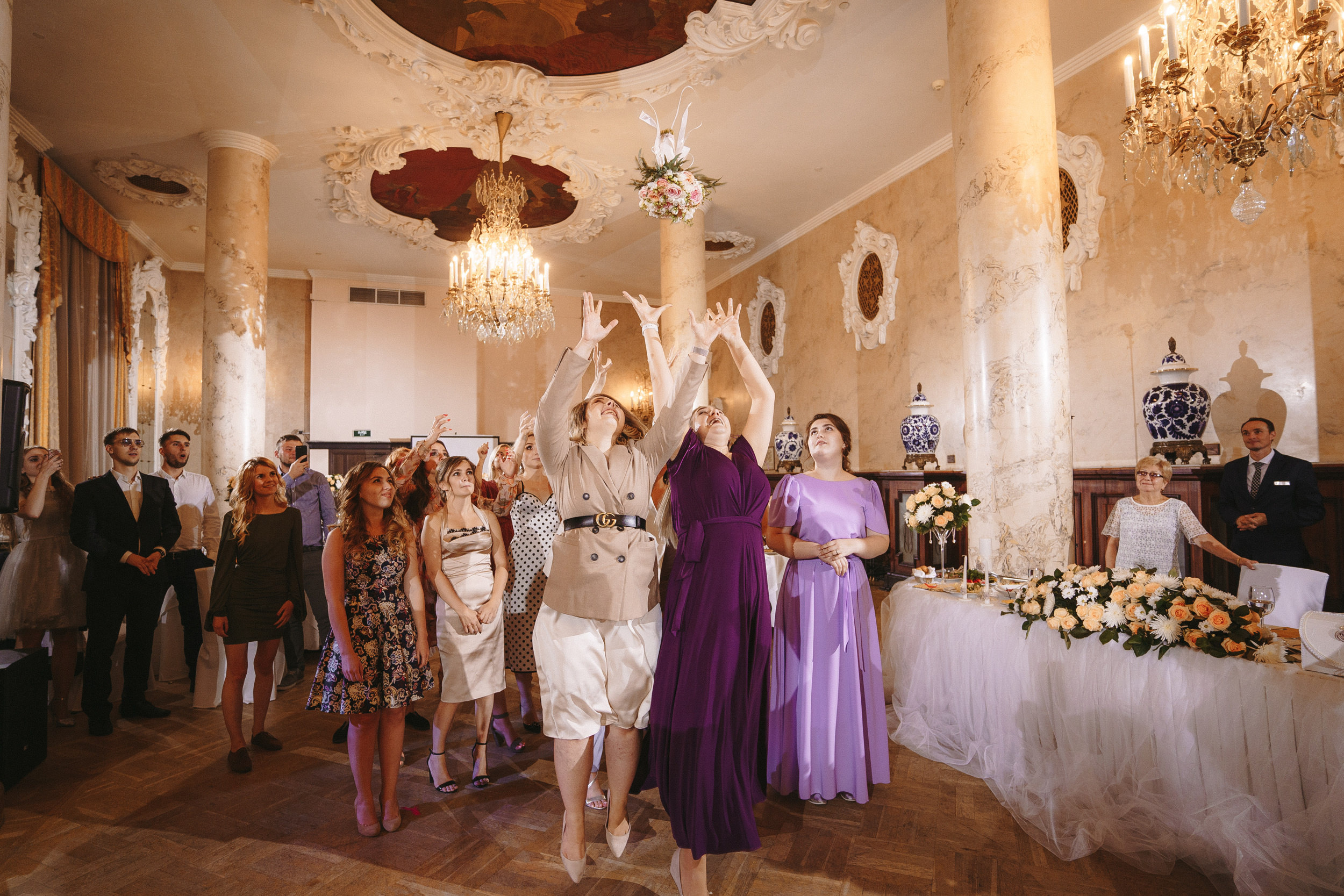 Свадебная фотосессия Hilton Moscow Leningradskaya 5* для Андрея и Дили