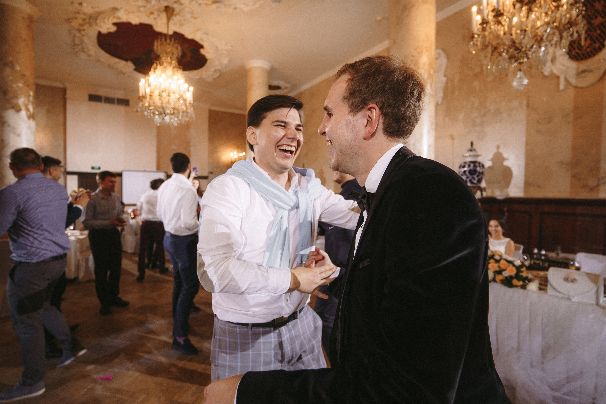 Свадебная фотосессия Hilton Moscow Leningradskaya 5* для Андрея и Дили