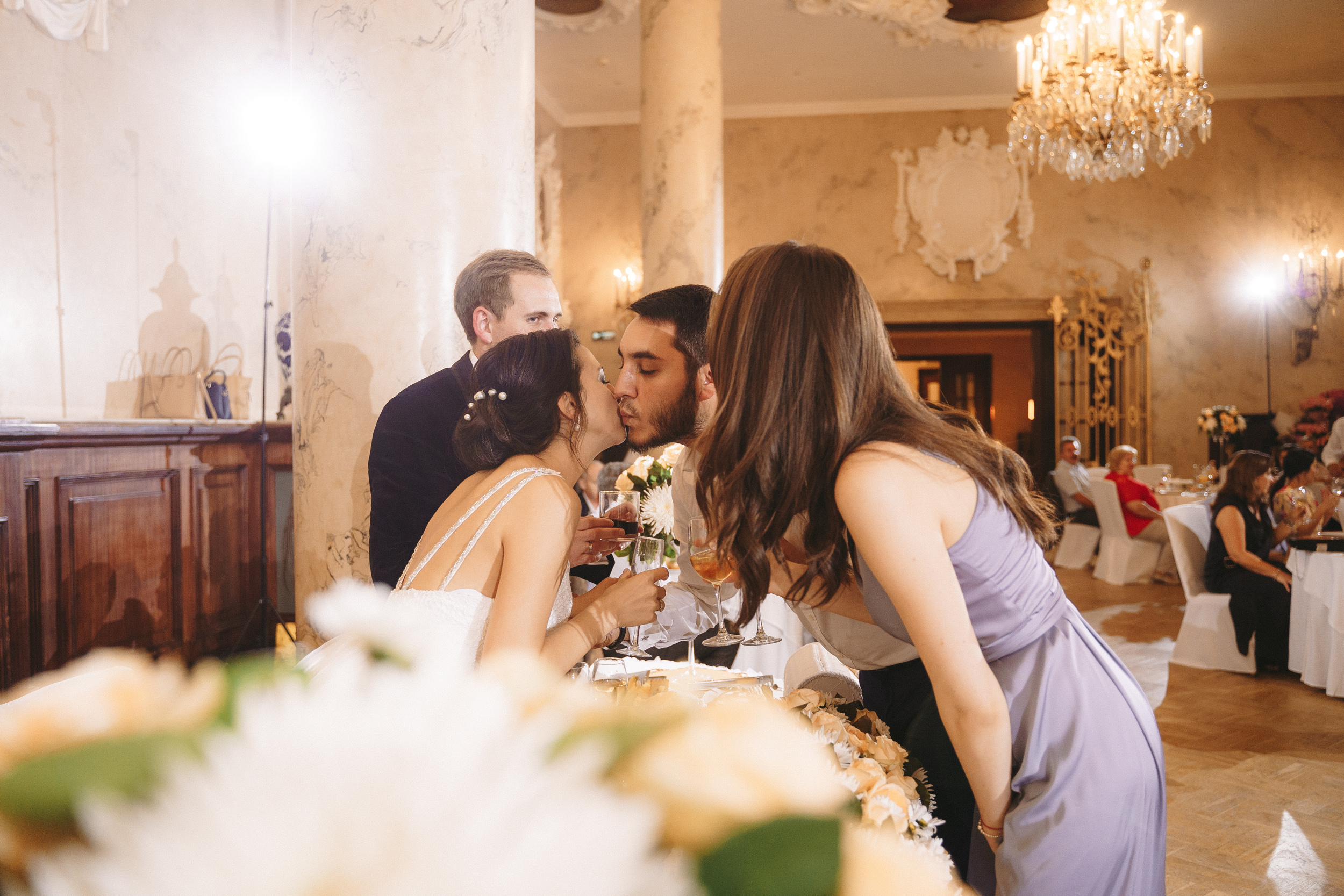 Свадебная фотосессия Hilton Moscow Leningradskaya 5* для Андрея и Дили