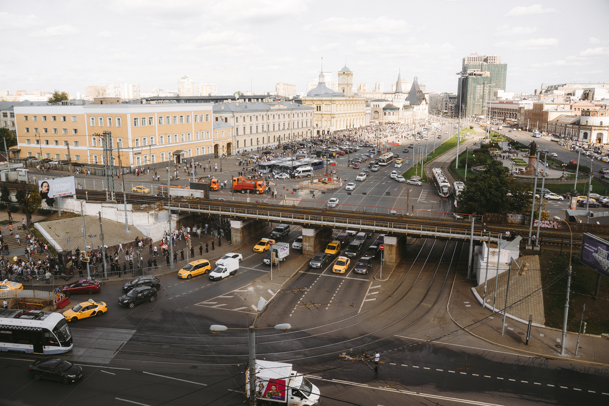 Свадебная фотосессия Hilton Moscow Leningradskaya 5* для Андрея и Дили