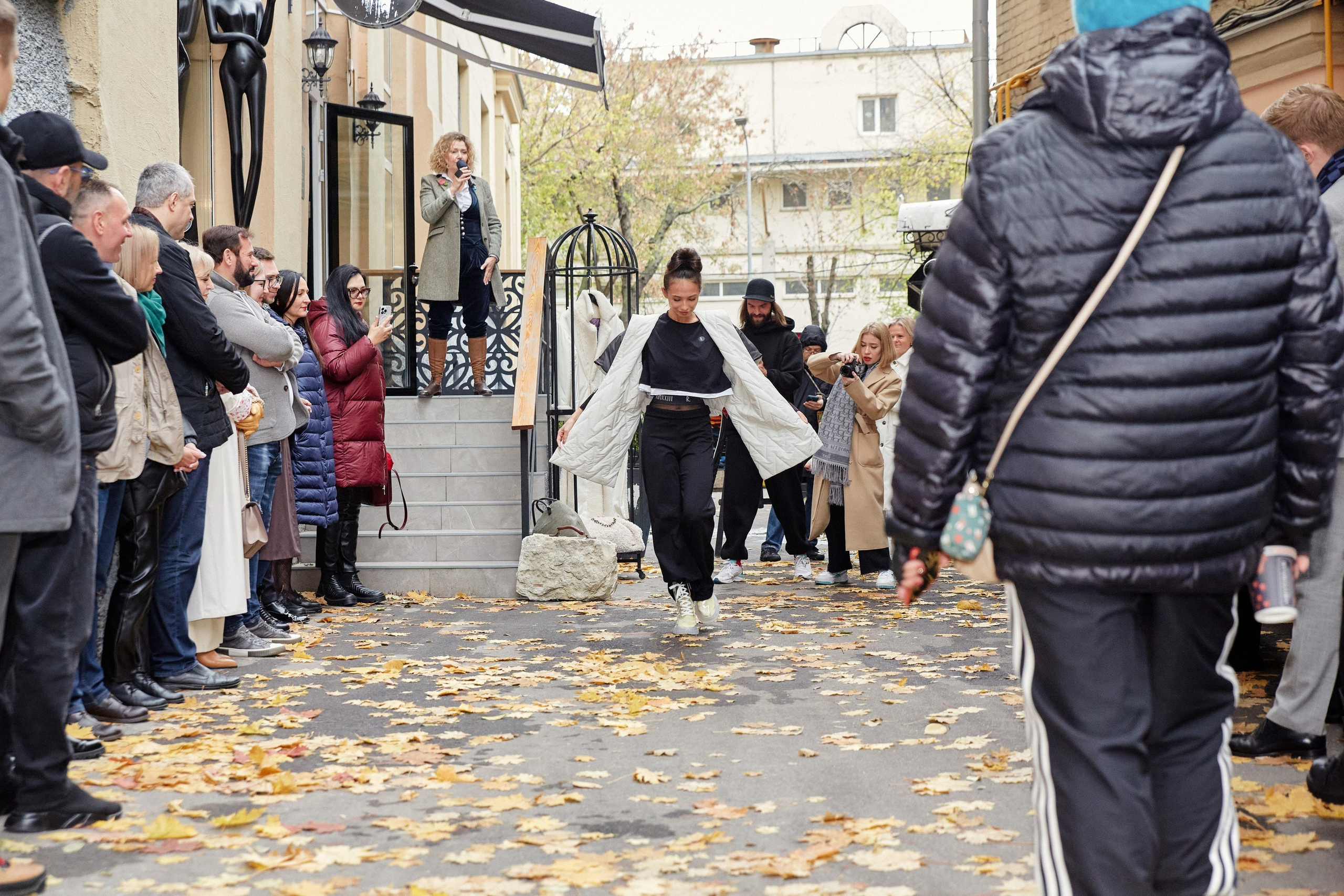 Показ Art Apparel в Москве. Коммерческий фотограф в Москве Павел Володин — фотосъемка для бизнеса