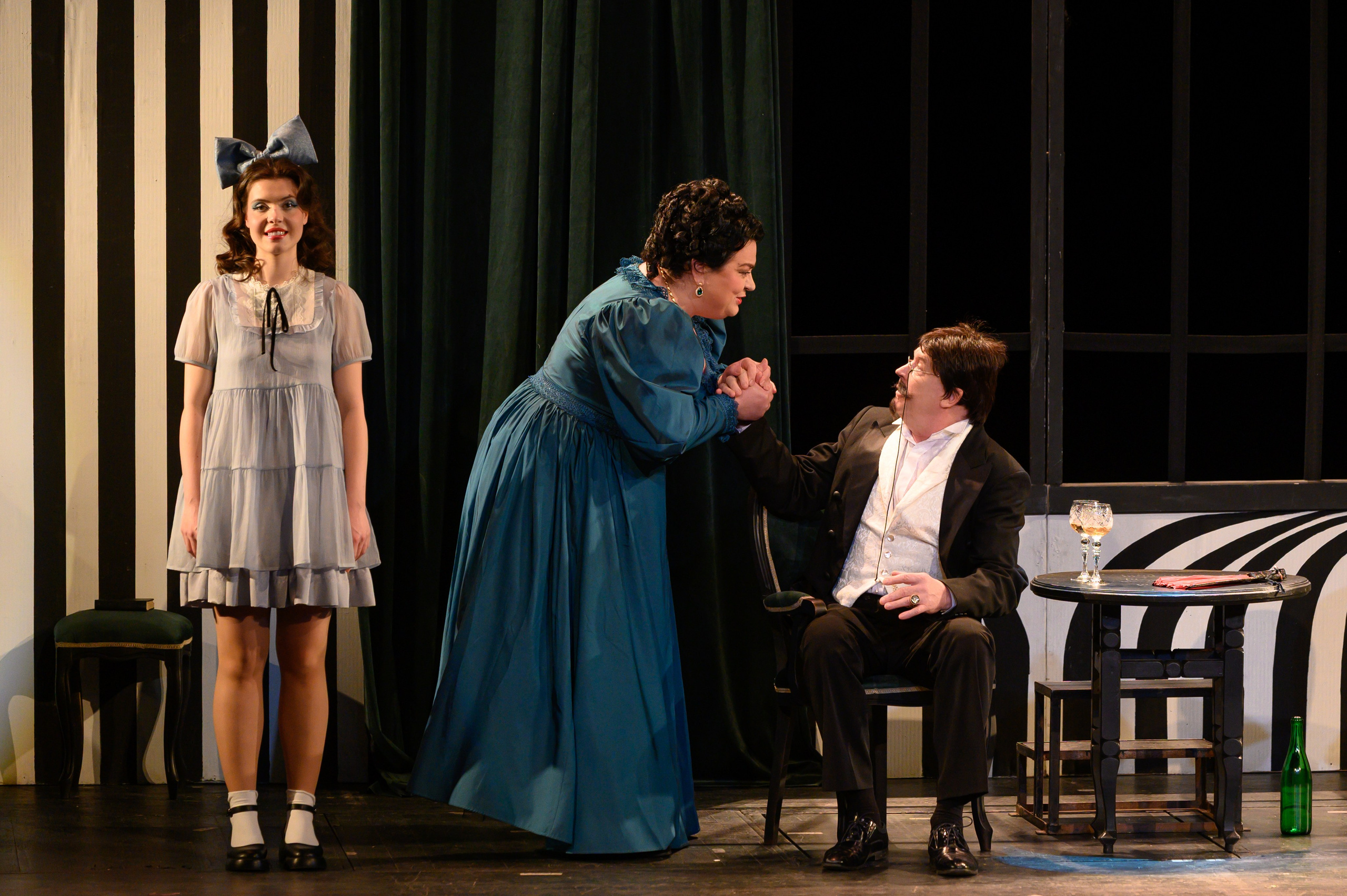 Дядюшкин сон. Фотоуслуги, услуги фотографа, фотографирование важных событий