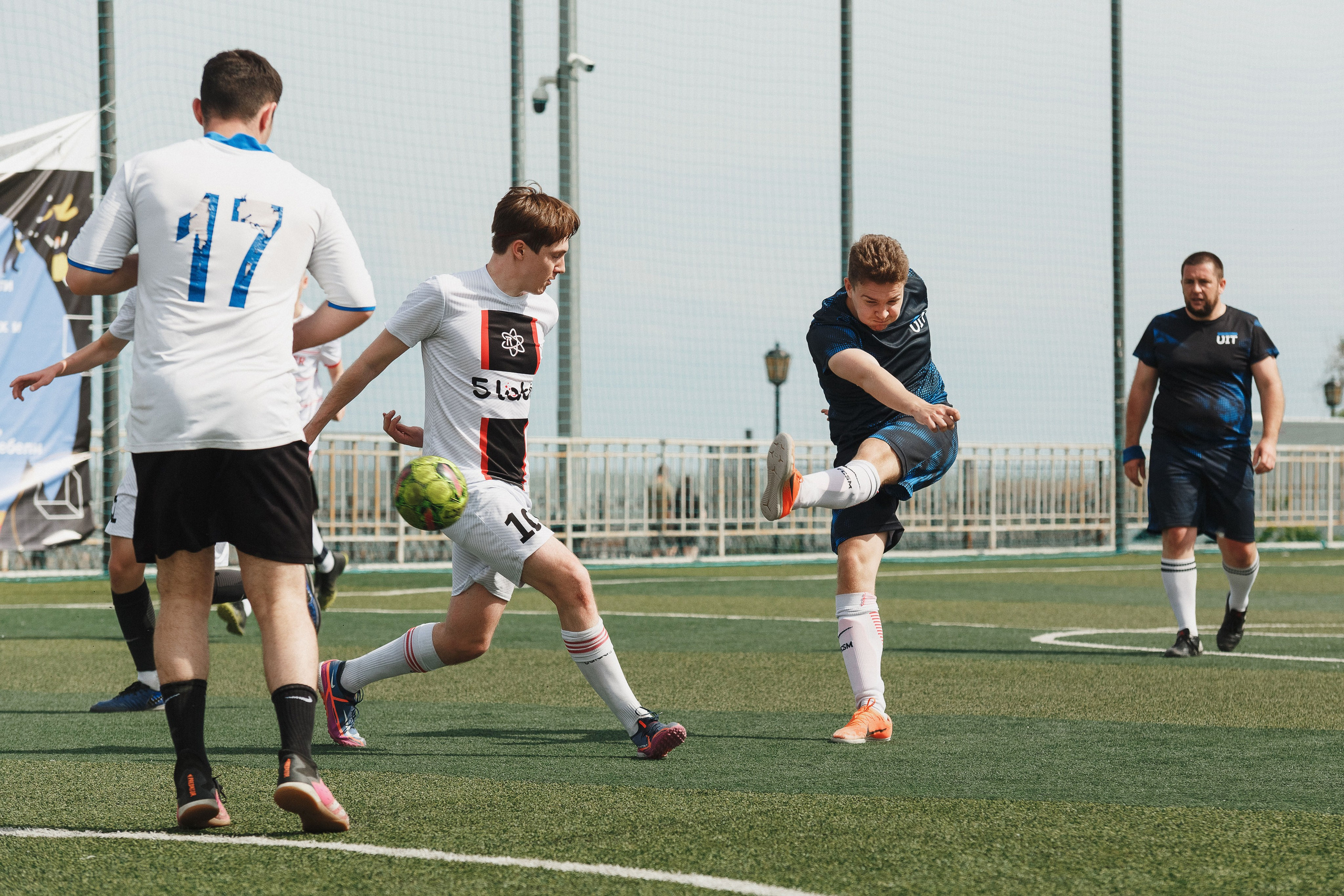 Под знаменем Амбрелла: Футбольный турнир в Приазовье Таганрога. Свадебный и семейный фотограф в Таганроге Бакарюк Антон