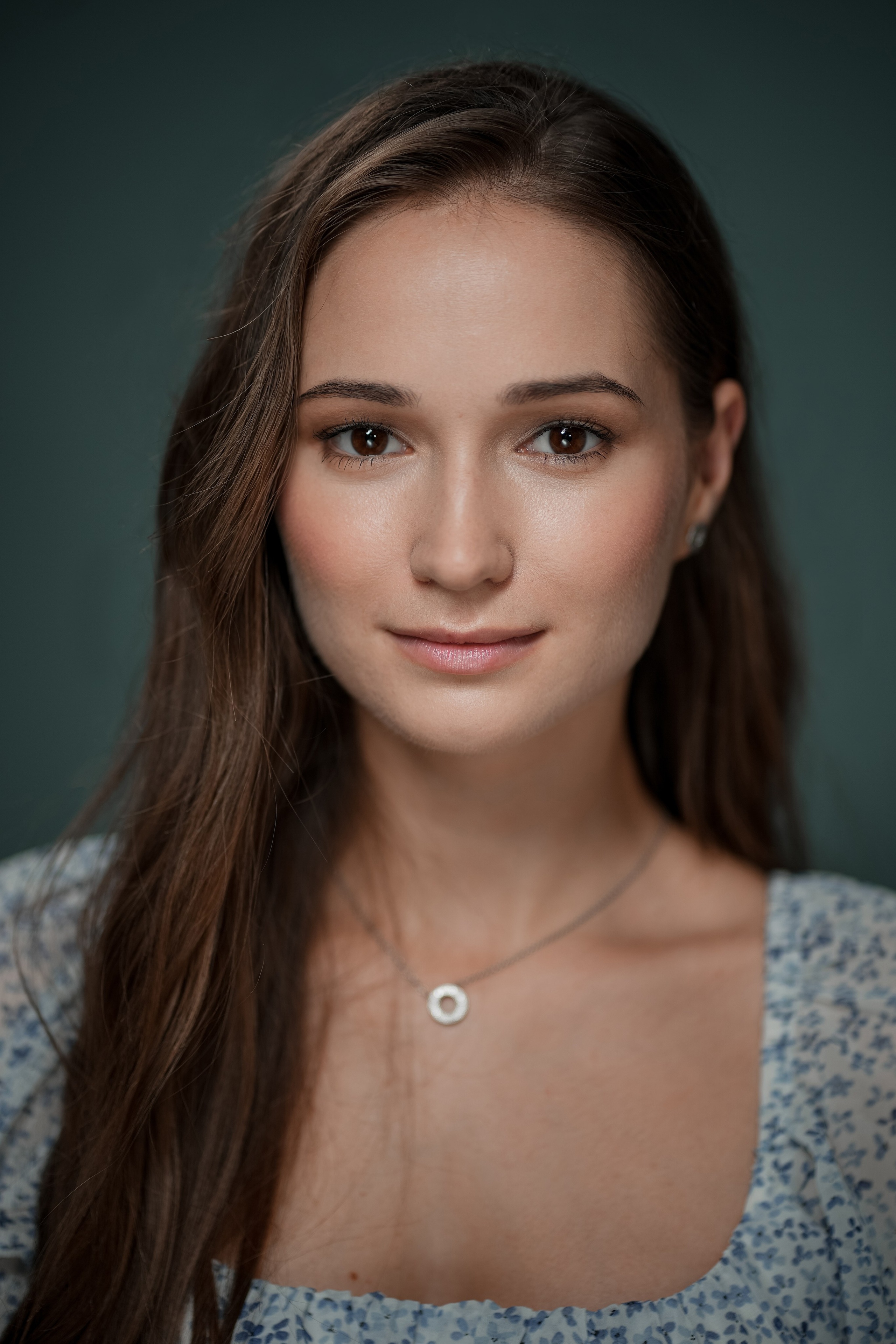 Актриса Эльвира Якупова. Портретная съемка в Москве, студийный фотограф Игорь Фомин