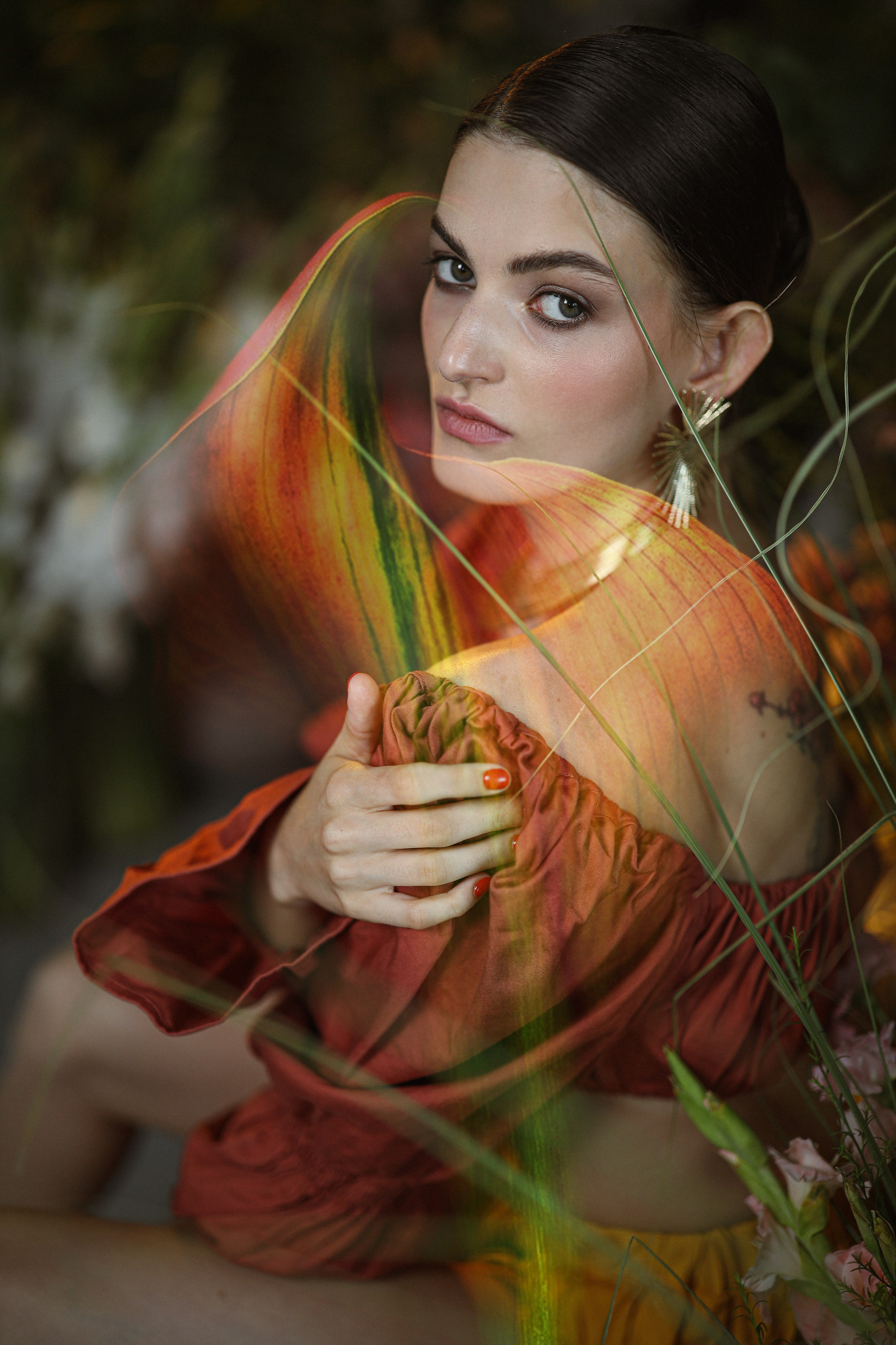 Фотосессия с цветами. Свадебный и семейный фотограф в Абхазии Жанна Соснина