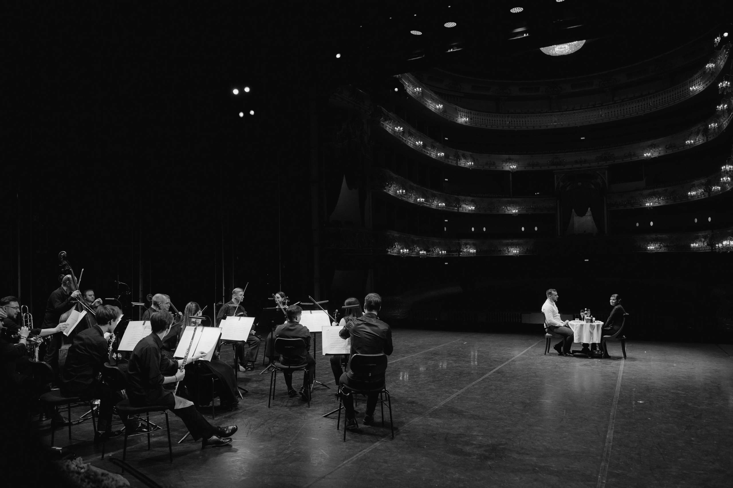 Date at the Mikhailovsky Theater. Максим Ерастов — Ивент-фотограф Москва