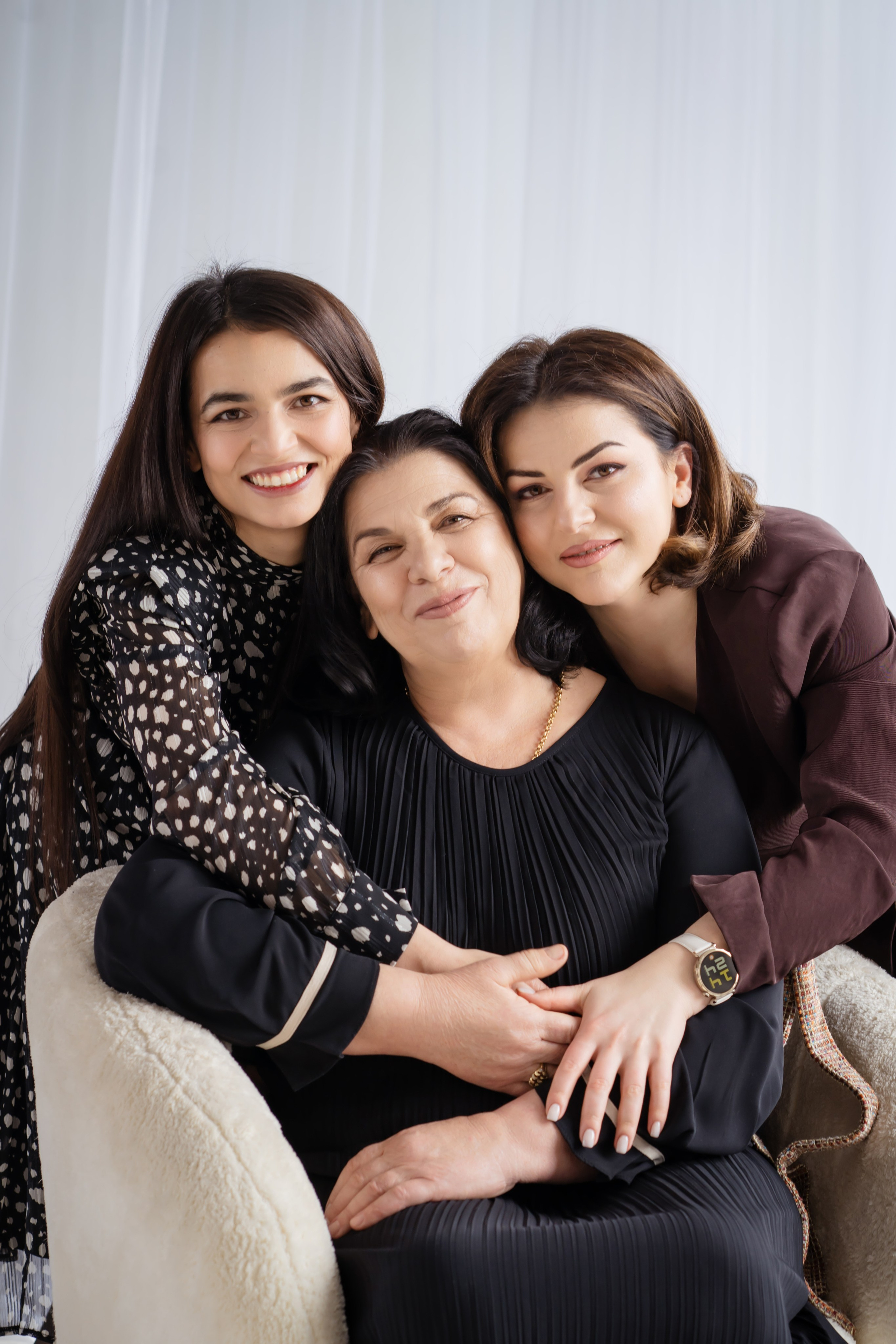 Family. Фотограф Инна Абакарова|Выпускные альбомы и фотосессии в Нальчике