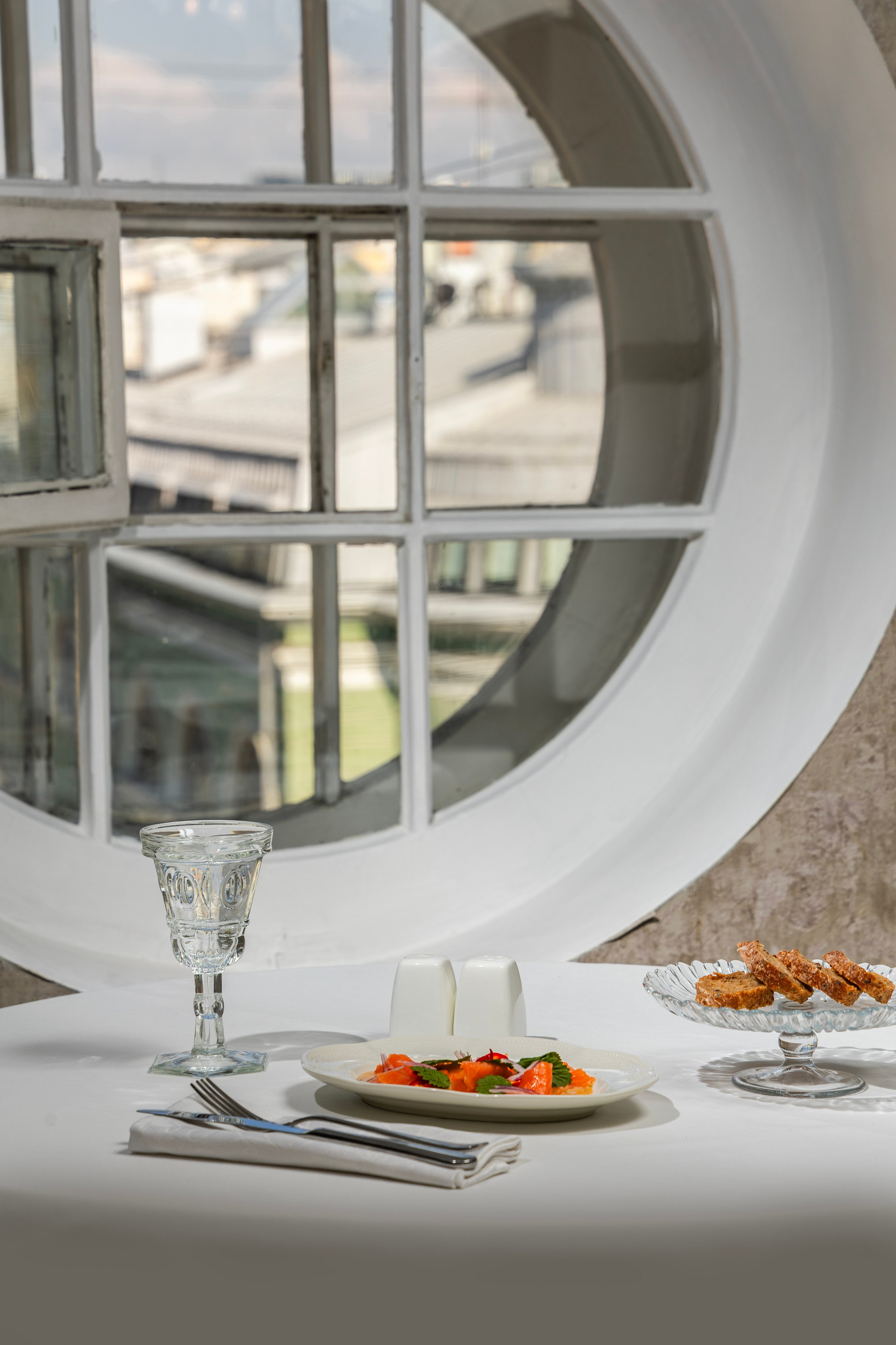 commercial editorial luxurynatural lightrestaurant photography beverage photography