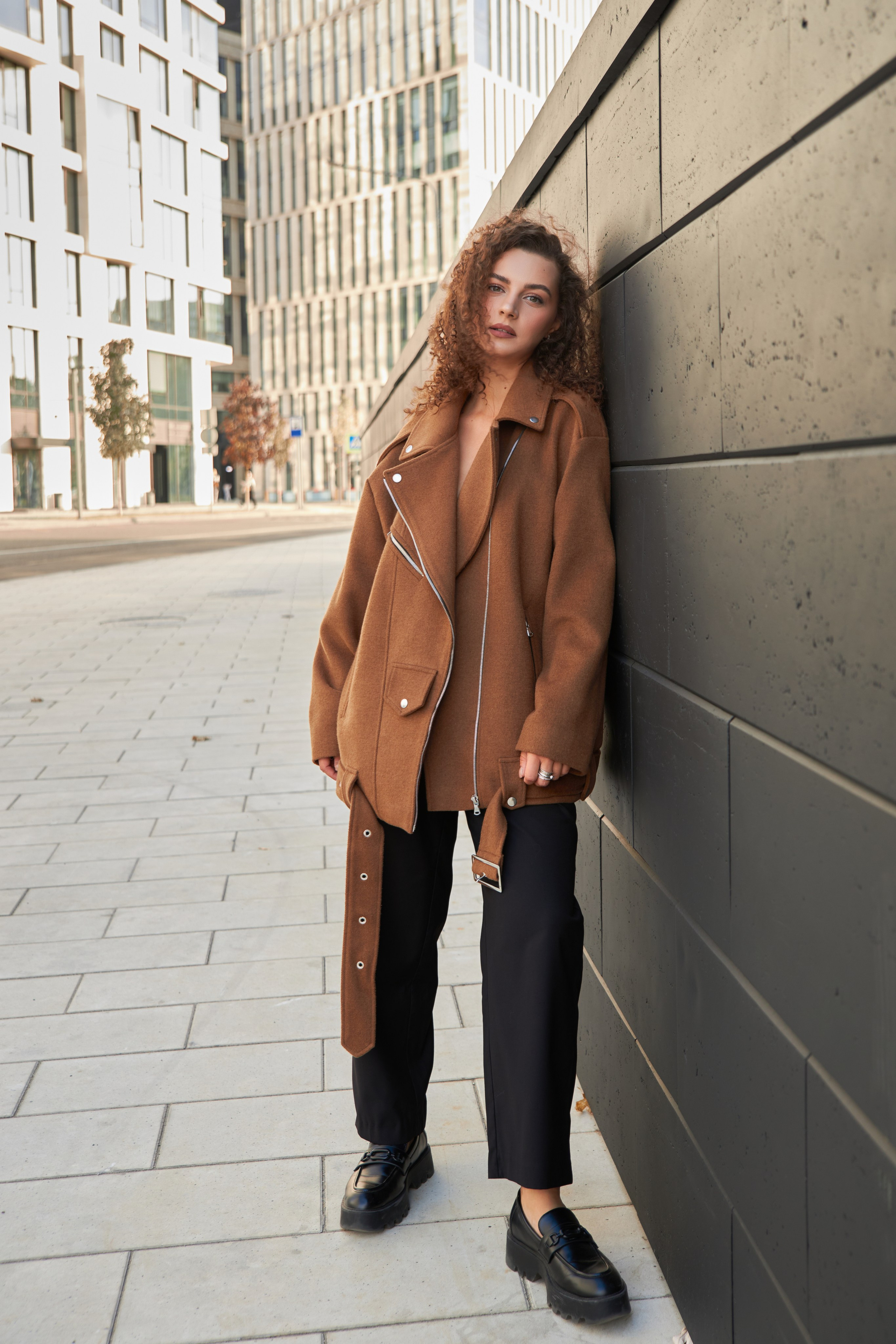 Уличная фотосессия для девушки. Brand и контент фотограф