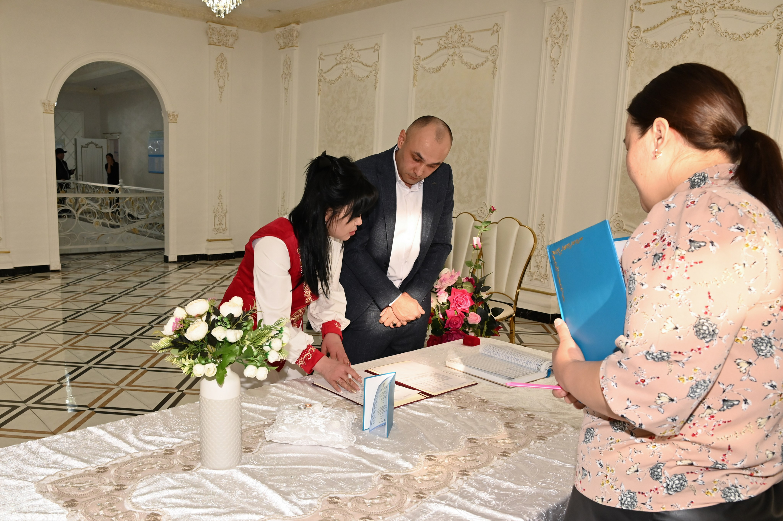 Свадебная фотоссесия. Фотограф Новорожденных и семейный Элла Огай г. Сатпаев