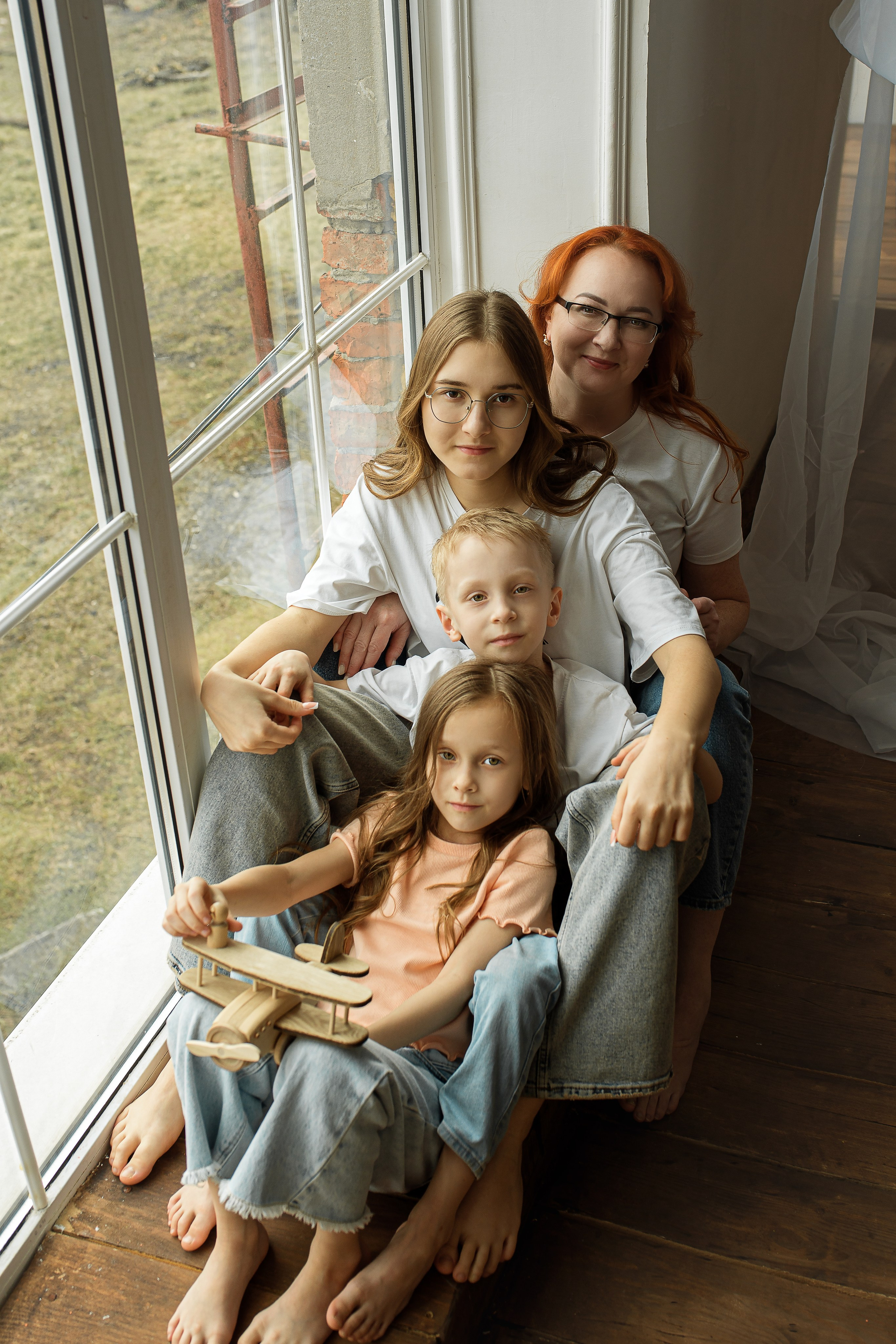 Елена, Вера, Александр и Стефания. Фотограф Таинств Крещения и Венчания в г. Курске