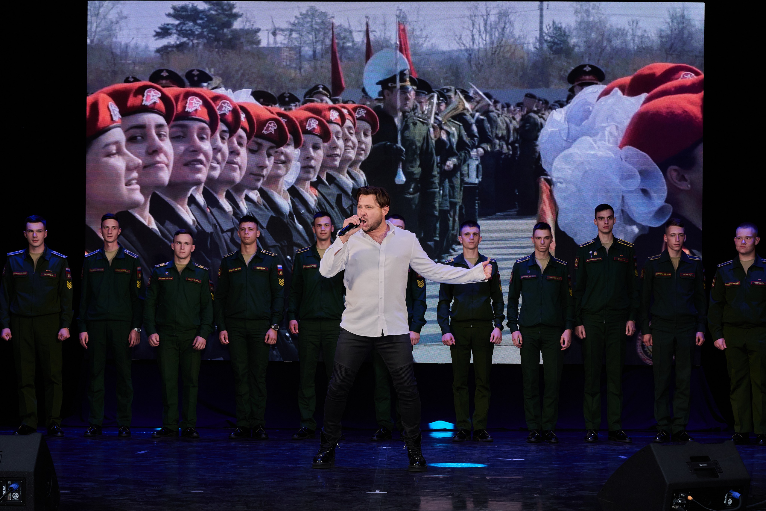 Церемония награждения медалями «Память Героев Отечества». Фотограф Роман Адлер