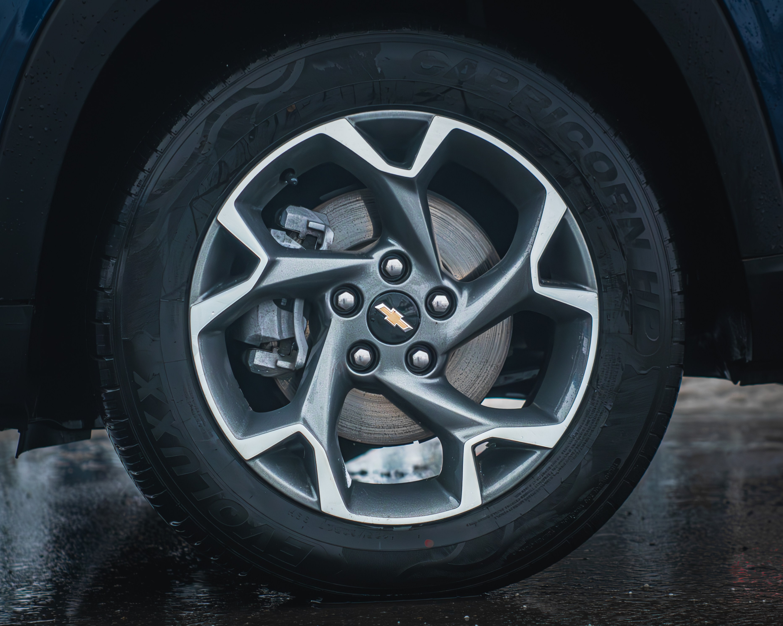 На продажу. Автомобильный фотограф в Москве