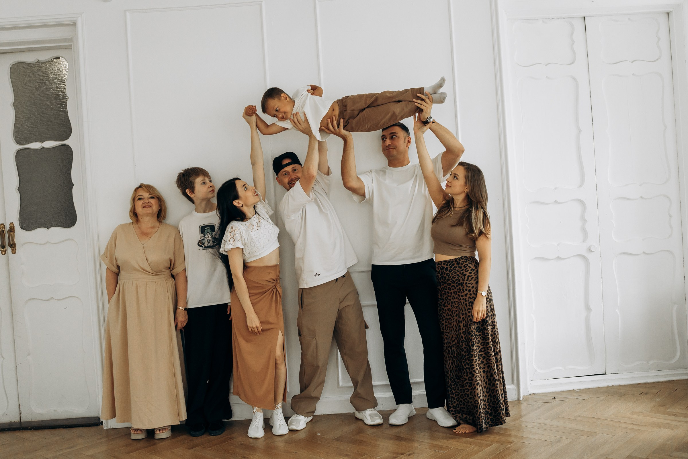 Большая семья. Семейный фотограф Тюмень Смирнова Юлия