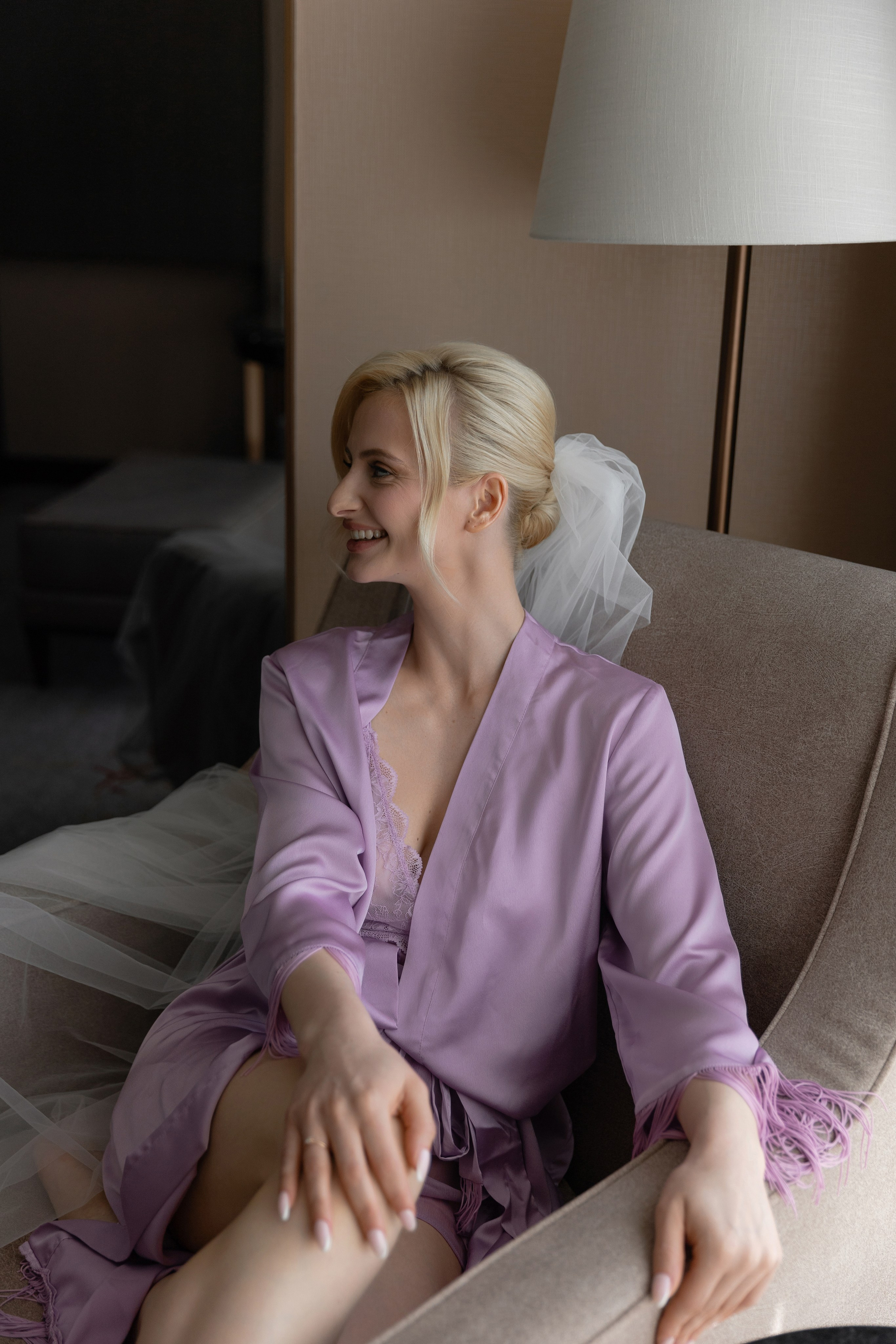 Свадебная фотосессия в Soluxe Hotel и роспись в Савеловском ЗАГСе. Свадебный фотограф в Москве Полина Лелетко