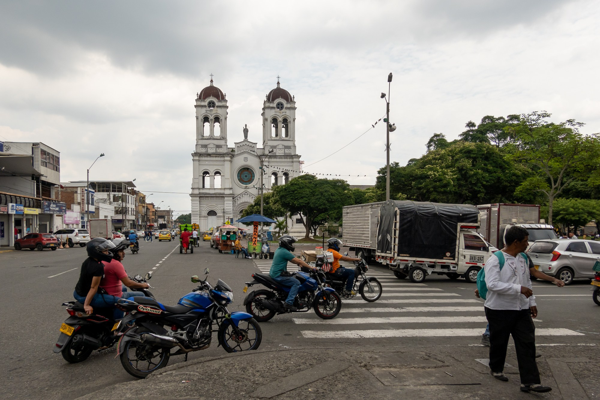 Фотограф Алексей Скоробогатько. Колумбия, г. Кали. Photographer Alexey Skorobogatko. Cali, Colombia. Фотограф Алексей Скоробогатько