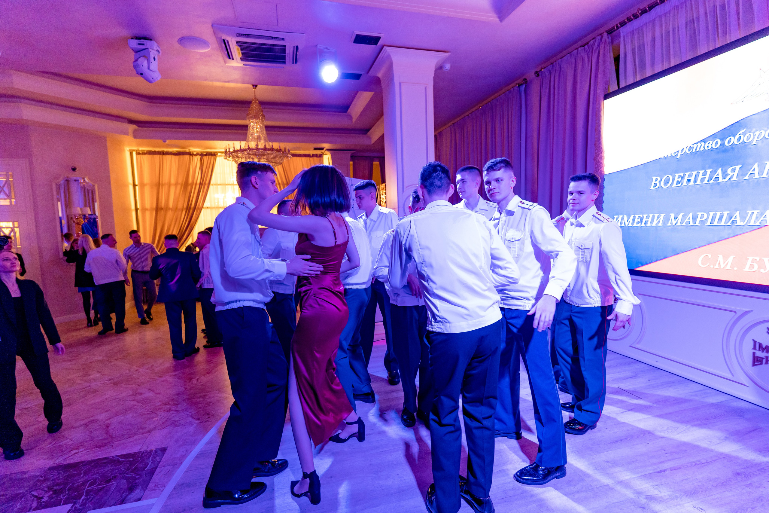 Фотосъемка выпуска военной академии и вручение дипломов