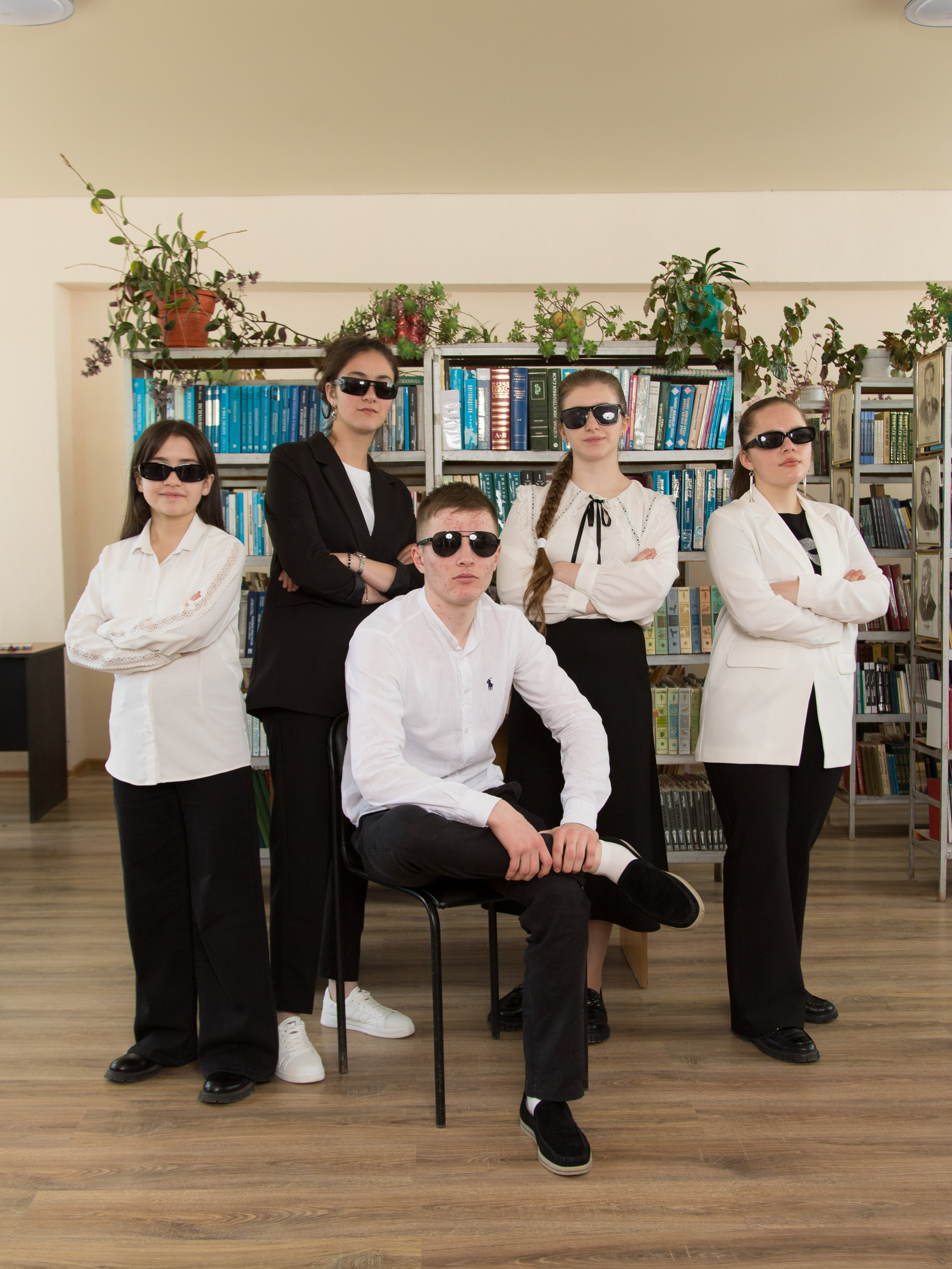 9  и 11 классы. Школьный фотограф в г. Нальчик Галимат Абитова