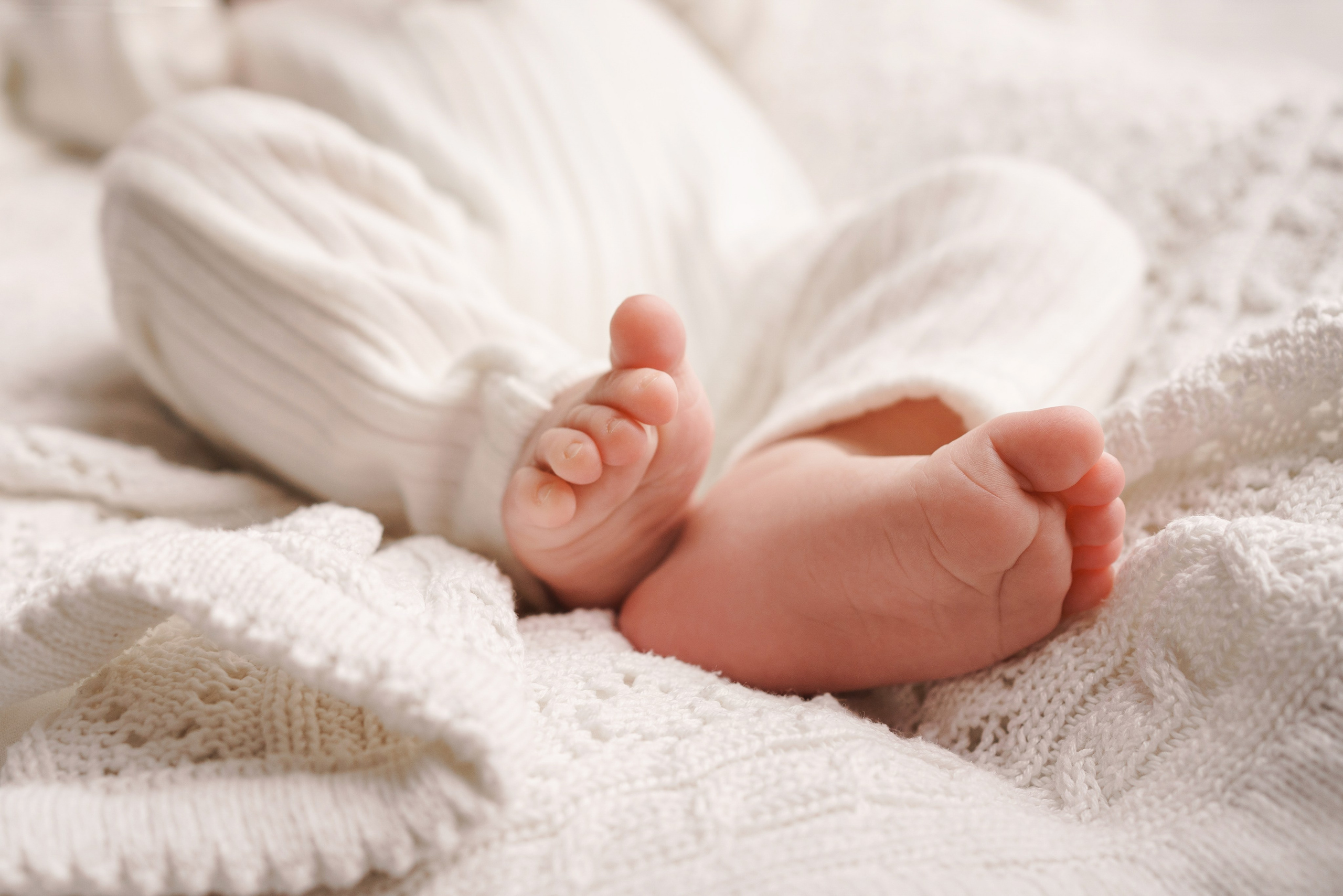 Лайф-съемка новорожденных | Первые семейные фото с малышом в Москве и МО. Фотосессия новорожденных в Москве и Московской области | Профессиональный фотограф newborn — Татьяна Иванова