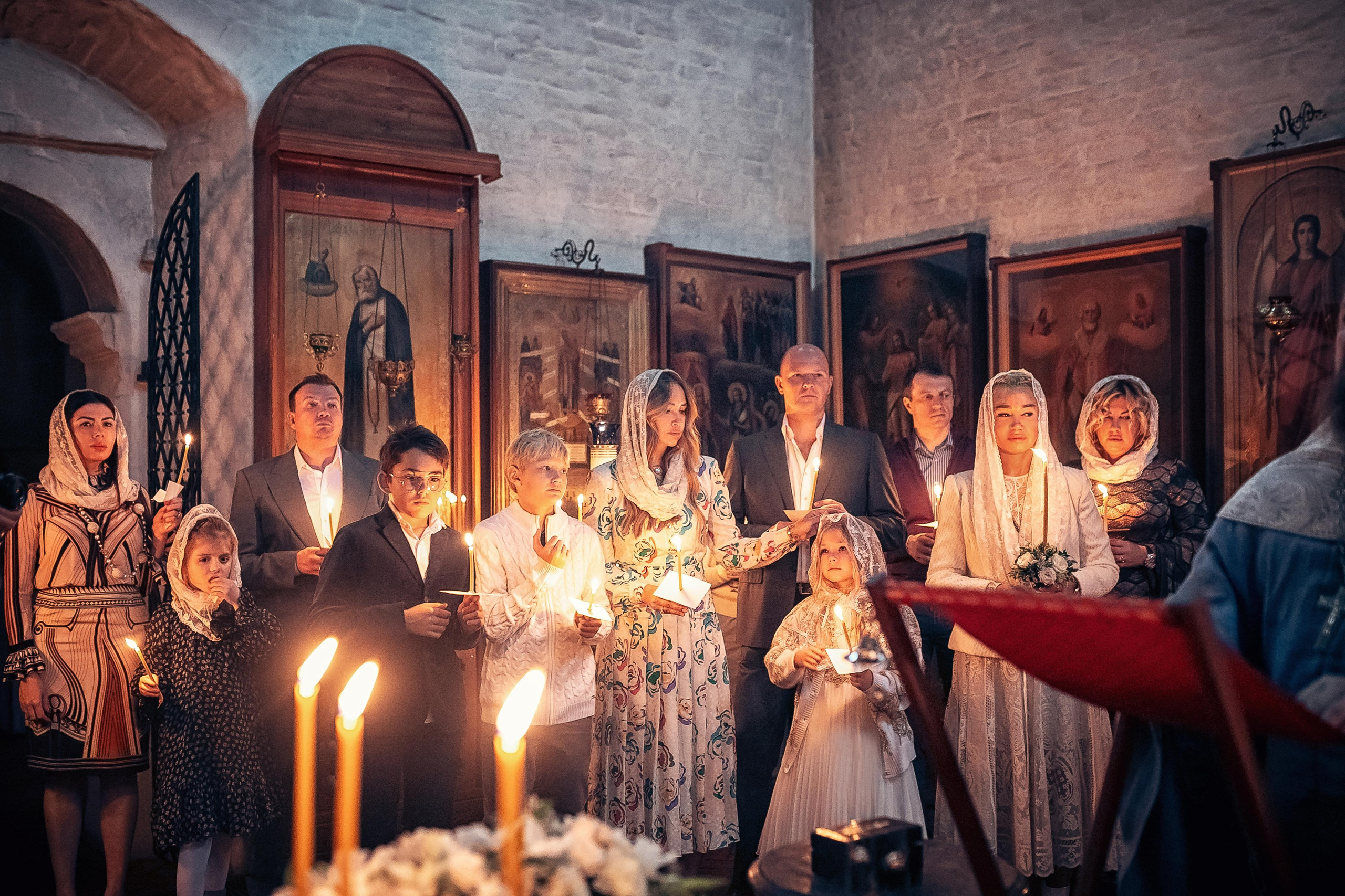 Крещение в храме Троицы Живоначальной в Троицком-Голенищеве 18.09.2022. Фотограф крещения и венчания Антонова Надежда г. Москва