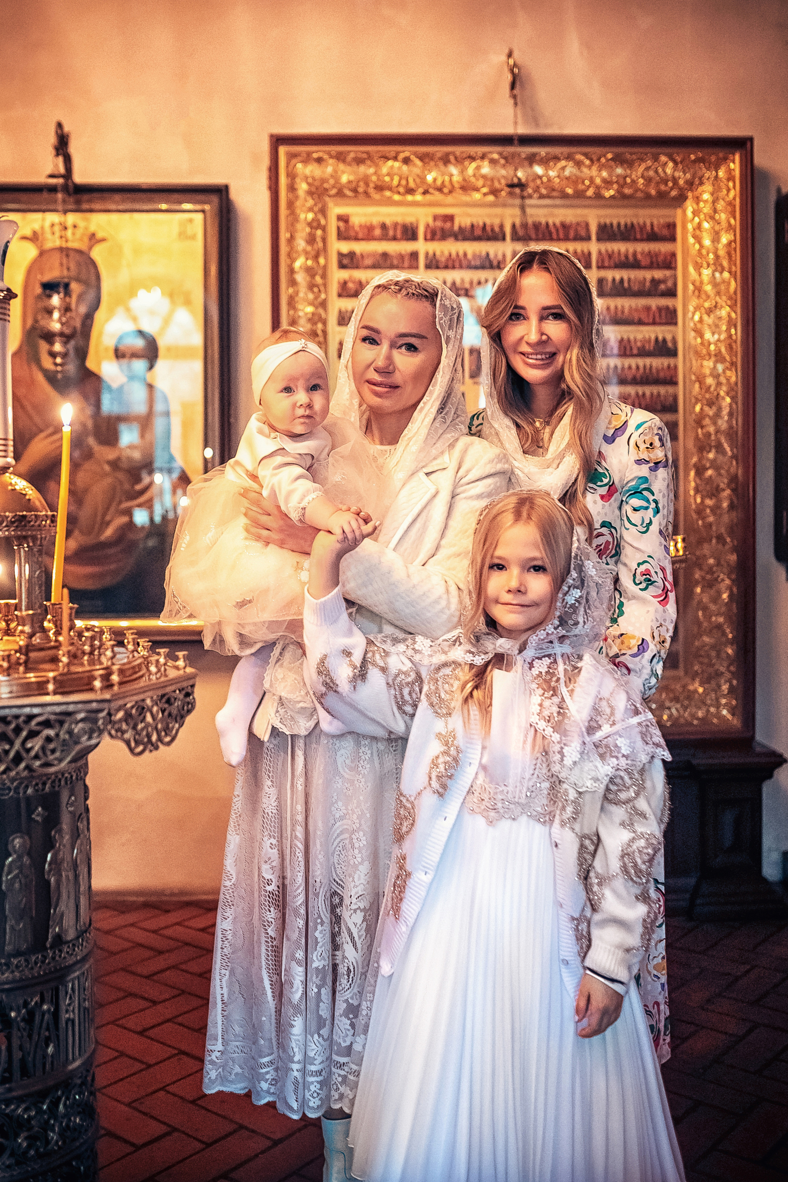 Крещение в храме Троицы Живоначальной в Троицком-Голенищеве 18.09.2022. Фотограф крещения и венчания Антонова Надежда г. Москва