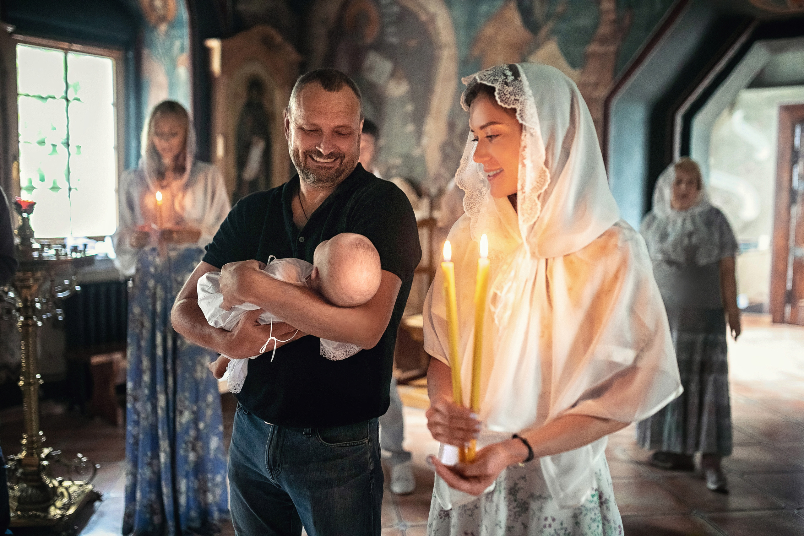 Крещение в храме Успения Пресвятой Богородицы в селе Успенское 08.08.2021. Фотограф крещения и венчания Антонова Надежда г. Москва