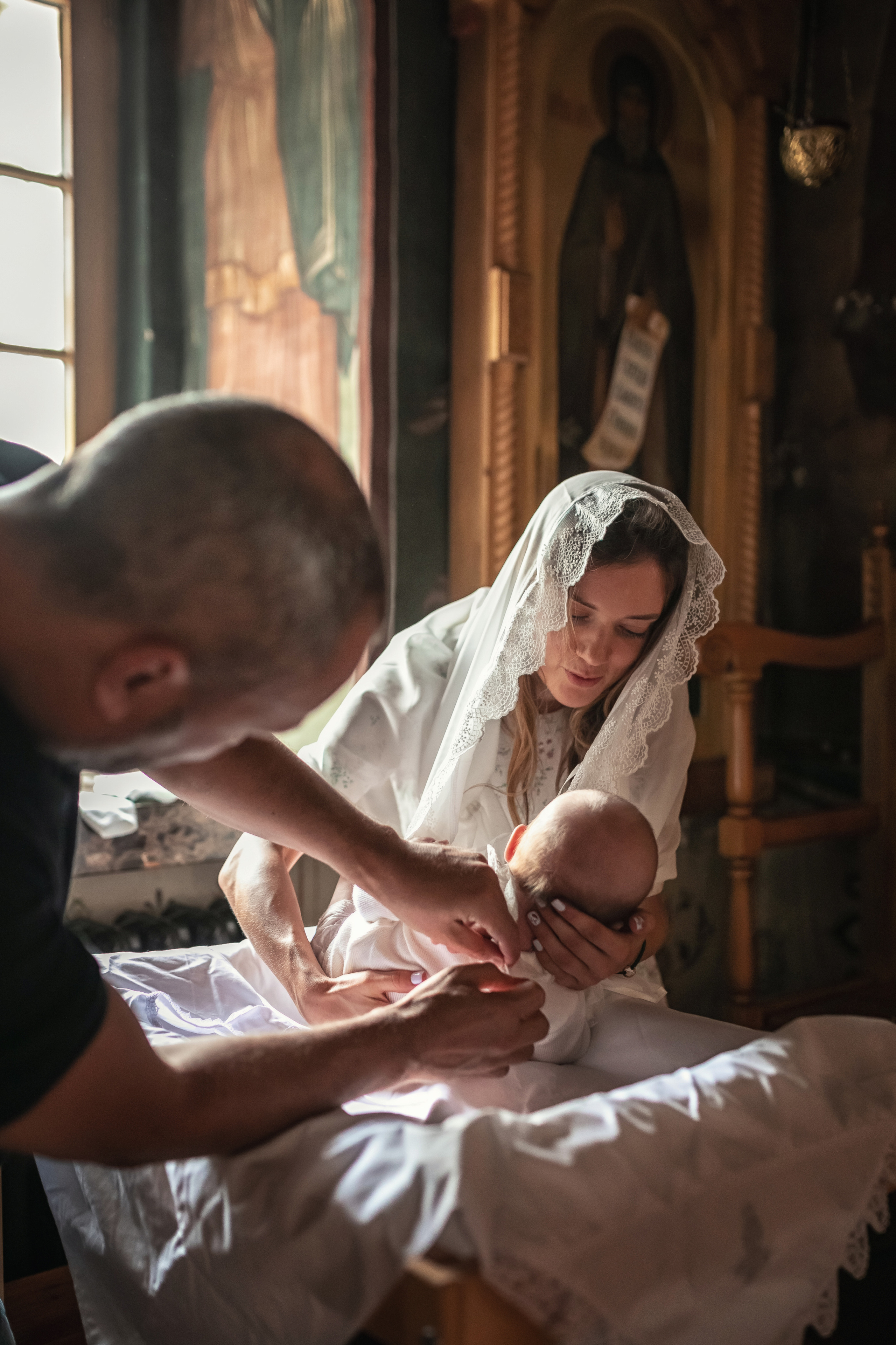 Крещение в храме Успения Пресвятой Богородицы в селе Успенское 08.08.2021. Фотограф крещения и венчания Антонова Надежда г. Москва