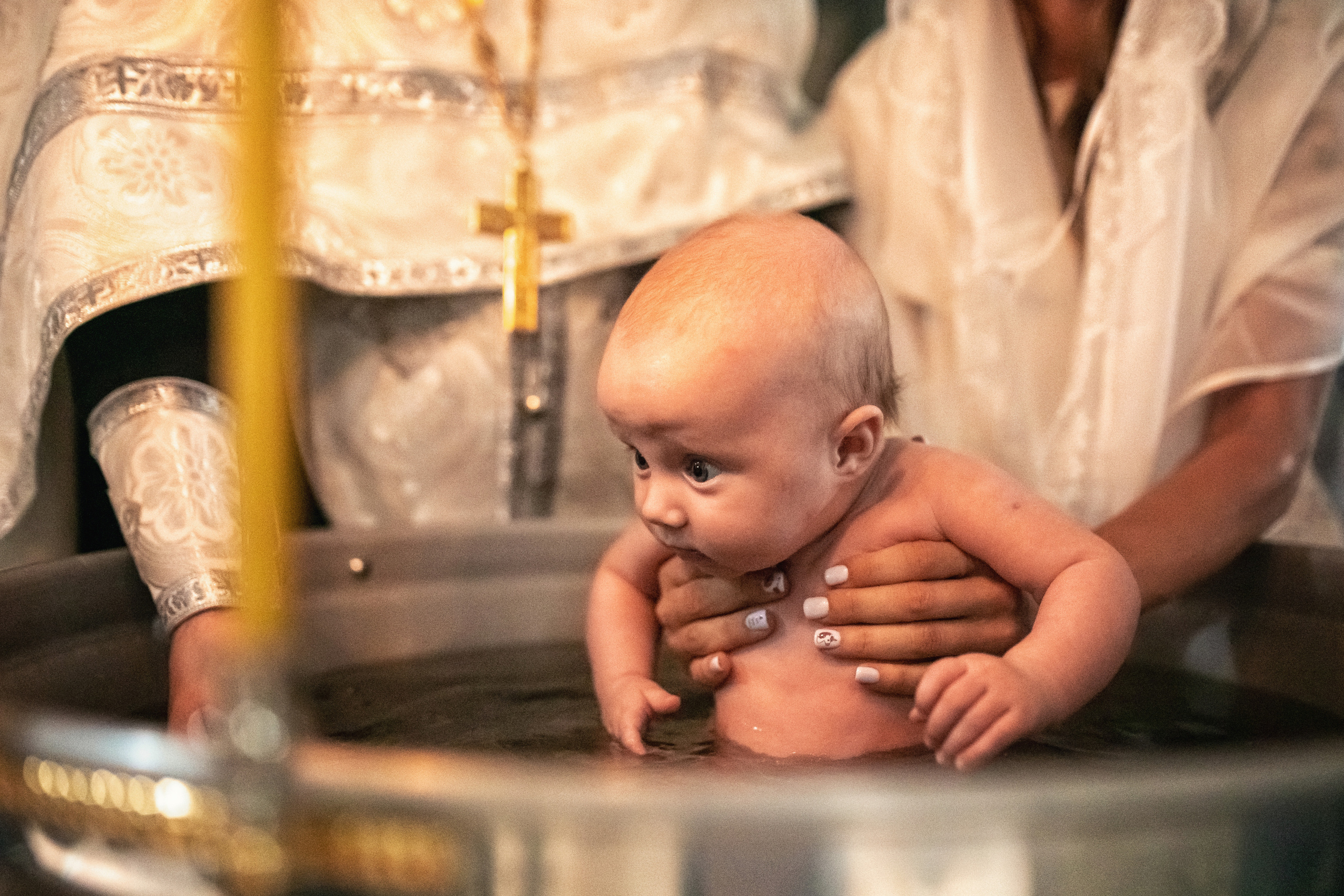 Крещение в храме Успения Пресвятой Богородицы в селе Успенское 08.08.2021. Фотограф крещения и венчания Антонова Надежда г. Москва