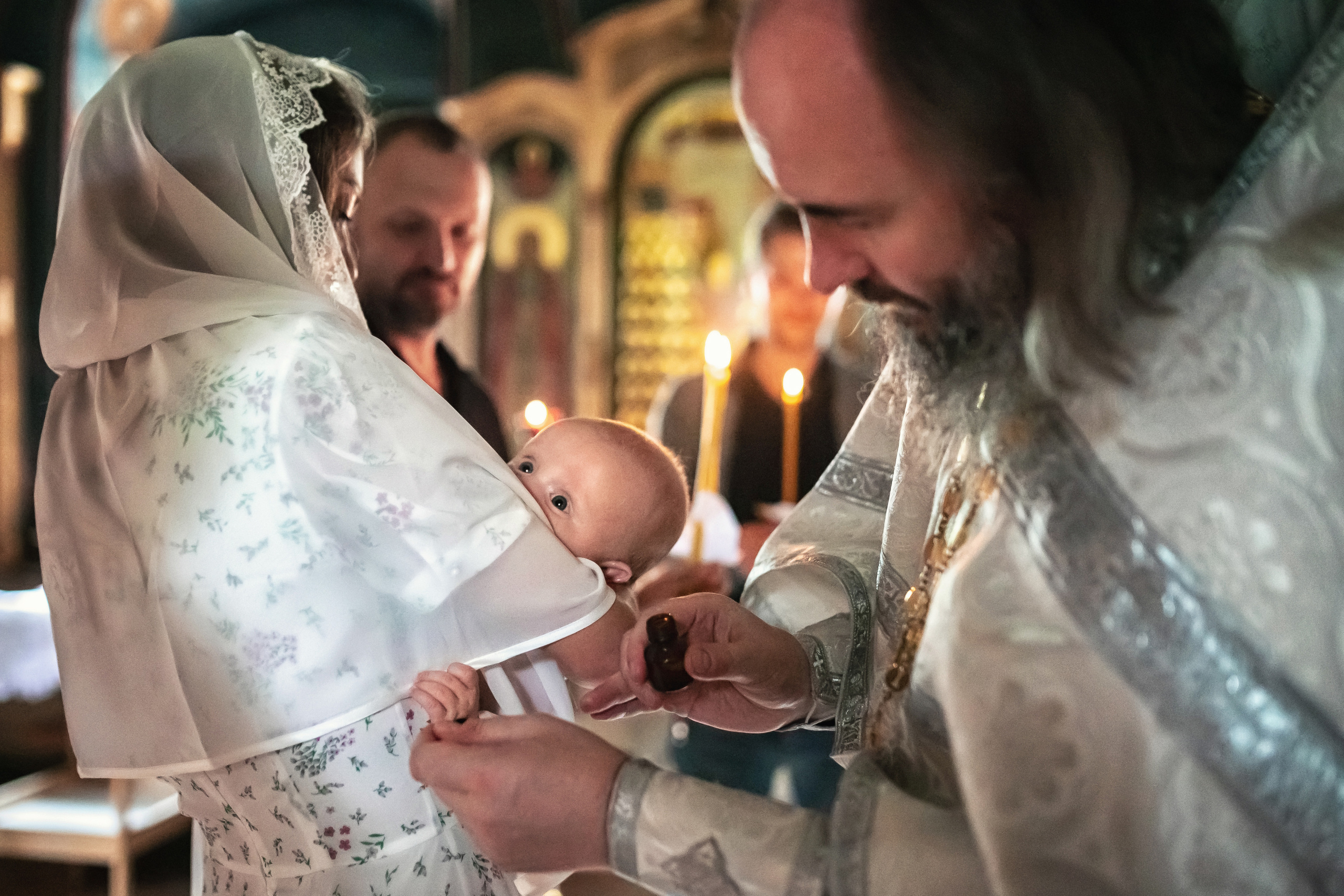 Крещение в храме Успения Пресвятой Богородицы в селе Успенское 08.08.2021. Фотограф крещения и венчания Антонова Надежда г. Москва