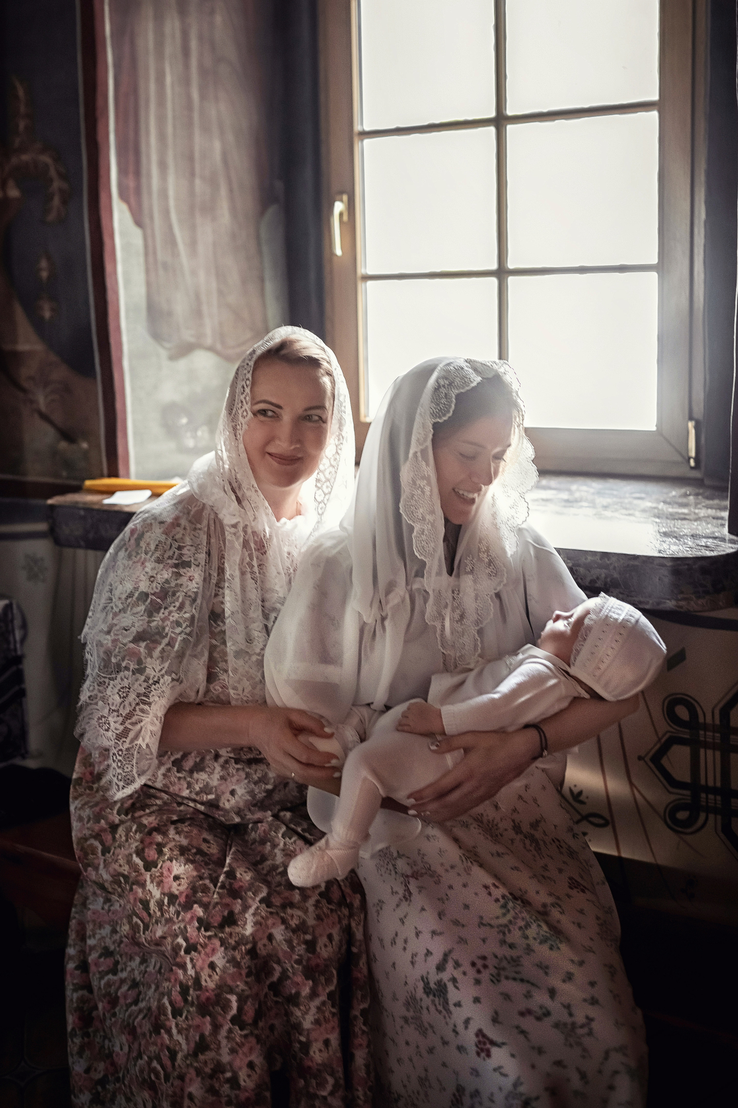 Крещение в храме Успения Пресвятой Богородицы в селе Успенское 08.08.2021. Фотограф крещения и венчания Антонова Надежда г. Москва