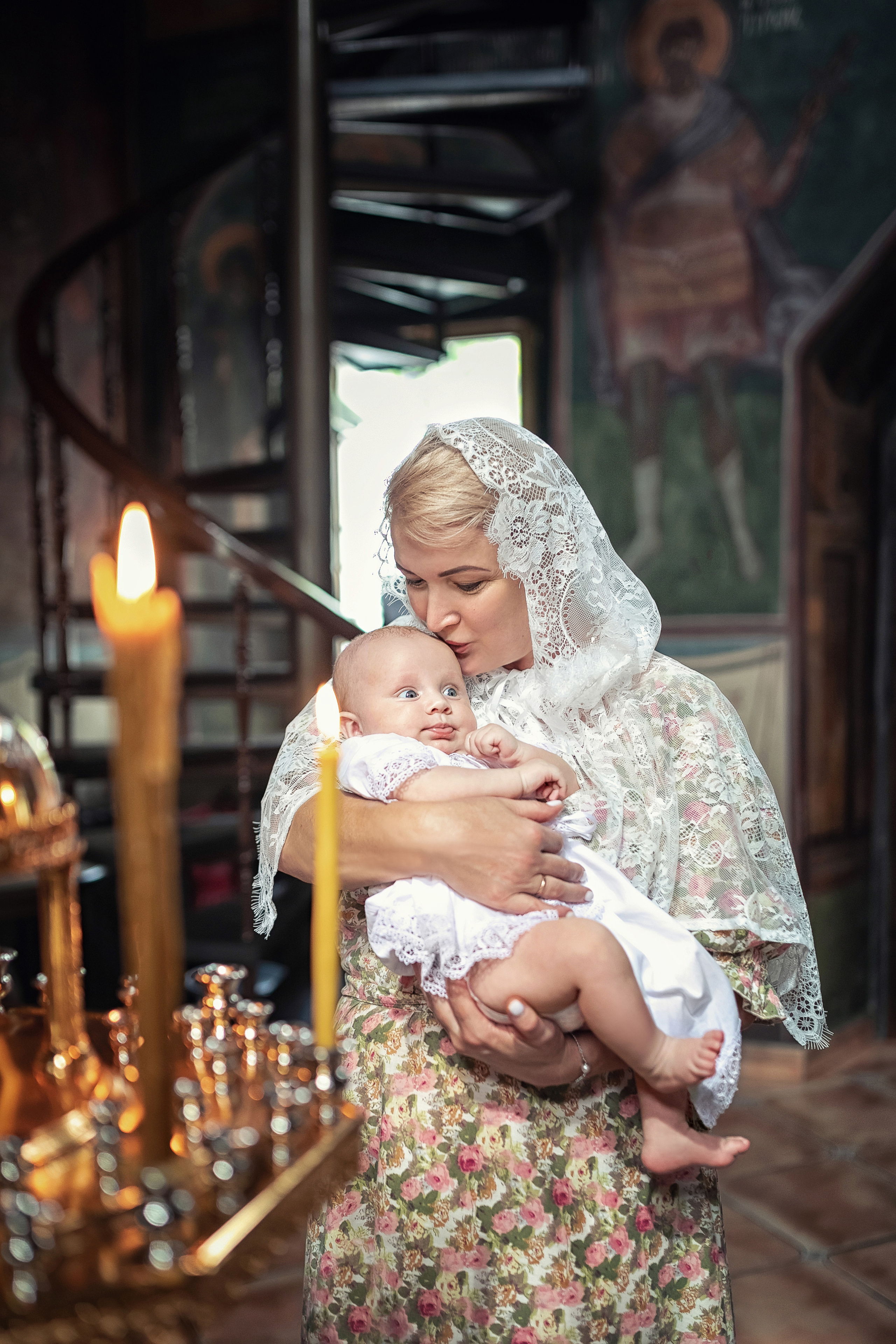 Крещение в храме Успения Пресвятой Богородицы в селе Успенское 08.08.2021. Фотограф крещения и венчания Антонова Надежда г. Москва