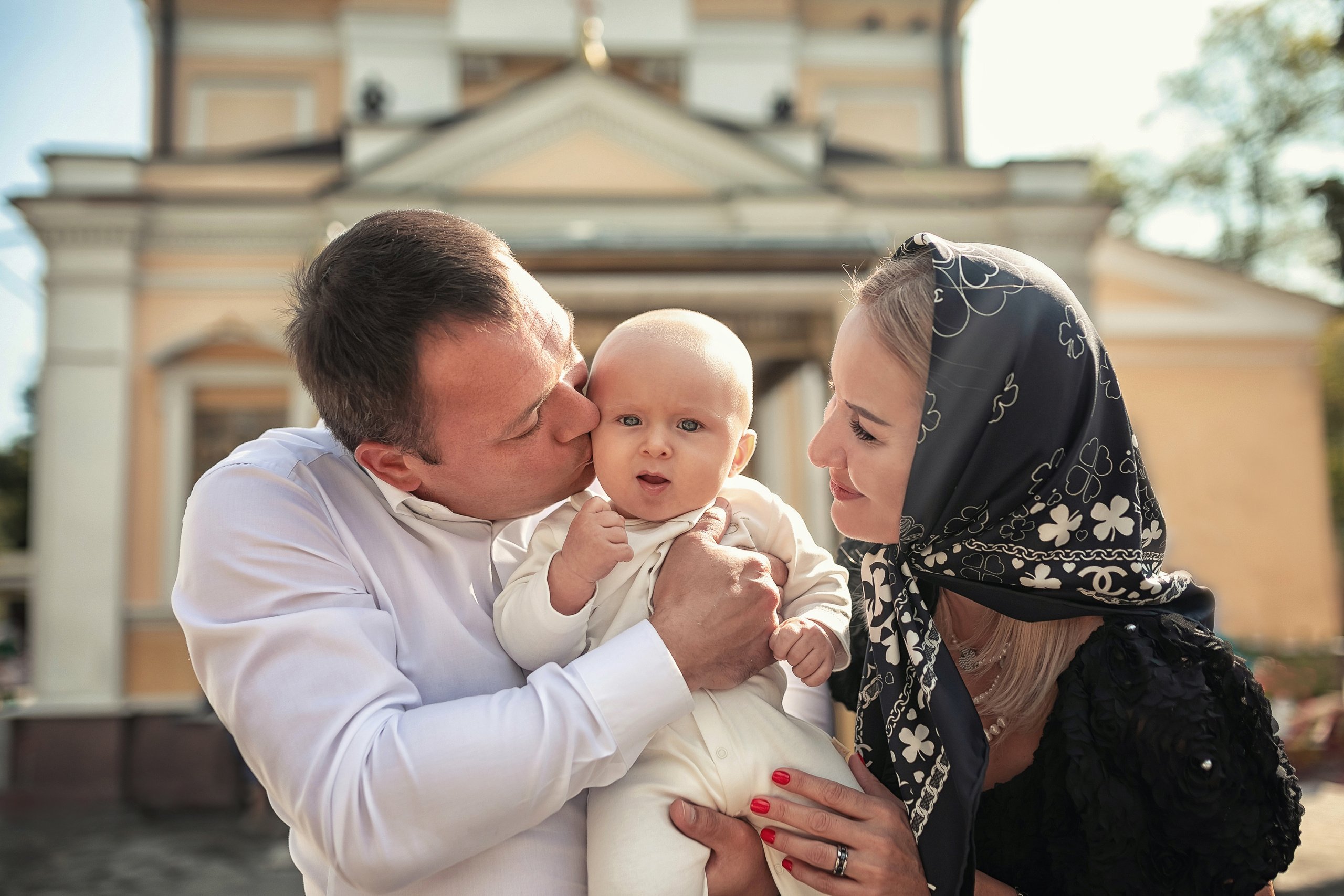 Крещение в храме Косьмы и Дамиана в Болшево 28.08.2021. Фотограф крещения и венчания Антонова Надежда г. Москва