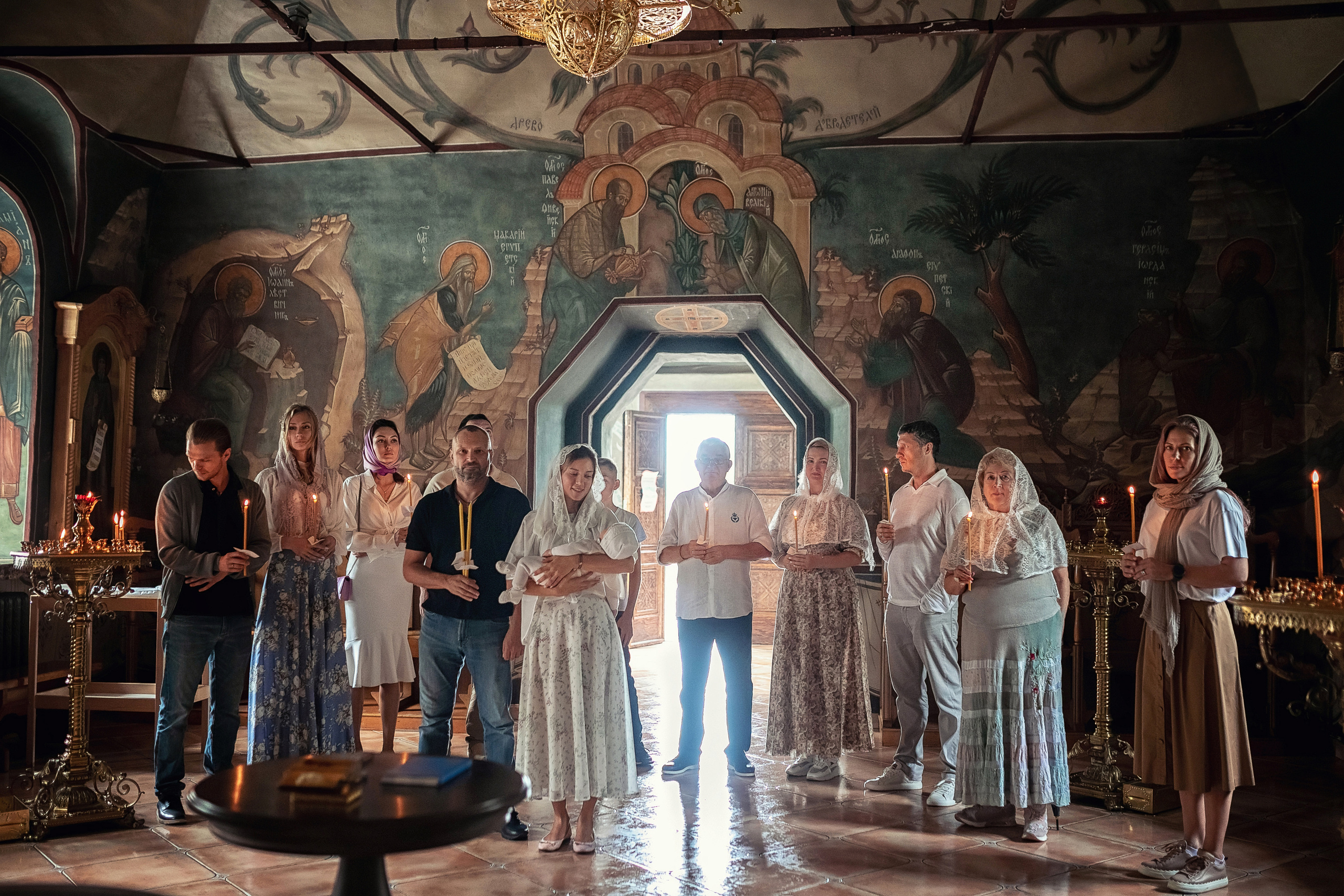 Крещение в храме Успения Пресвятой Богородицы в селе Успенское 08.08.2021. Фотограф крещения и венчания Антонова Надежда г. Москва