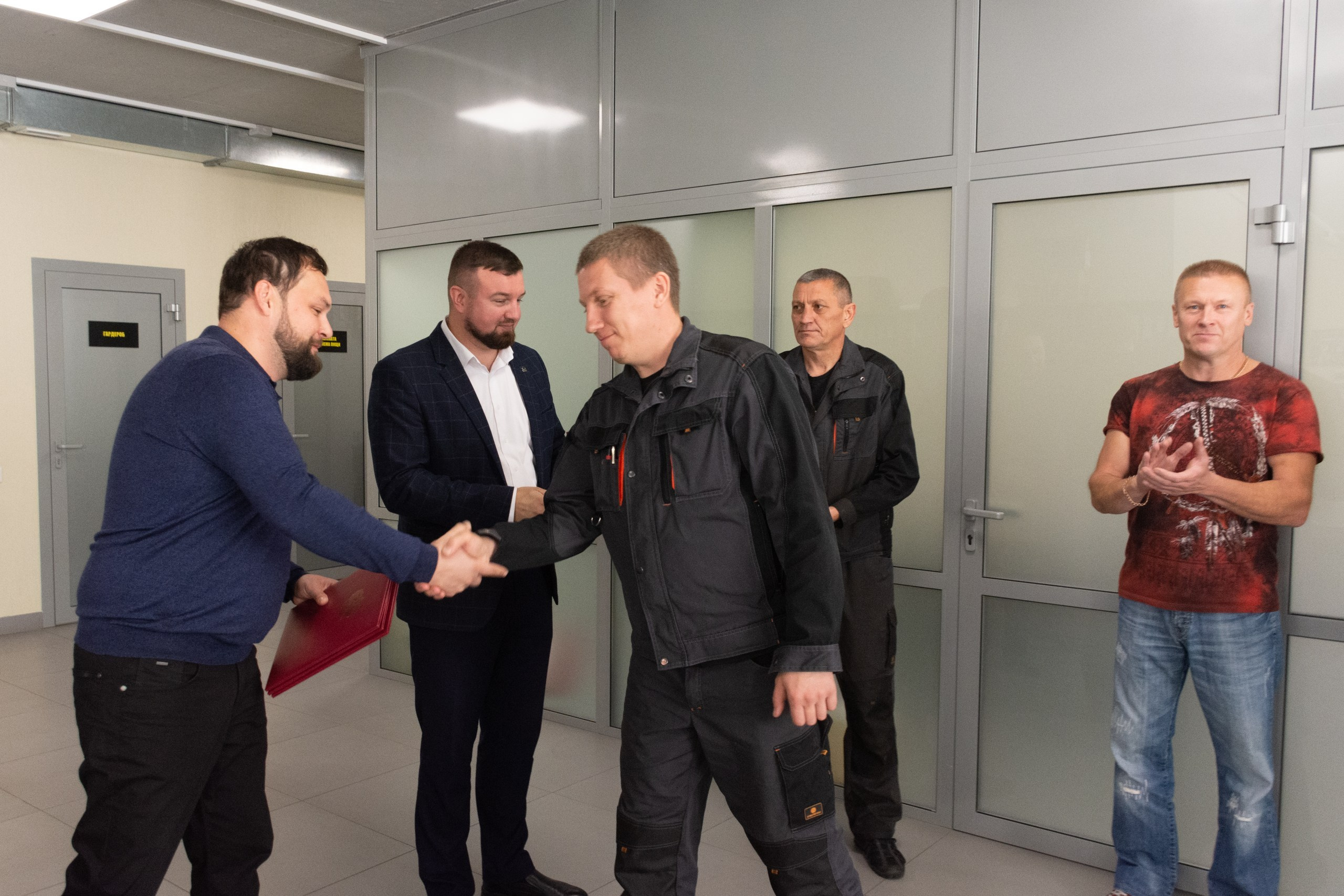 ЧКЗ Вручение благодарственных писем. Фотограф Максим Буряк