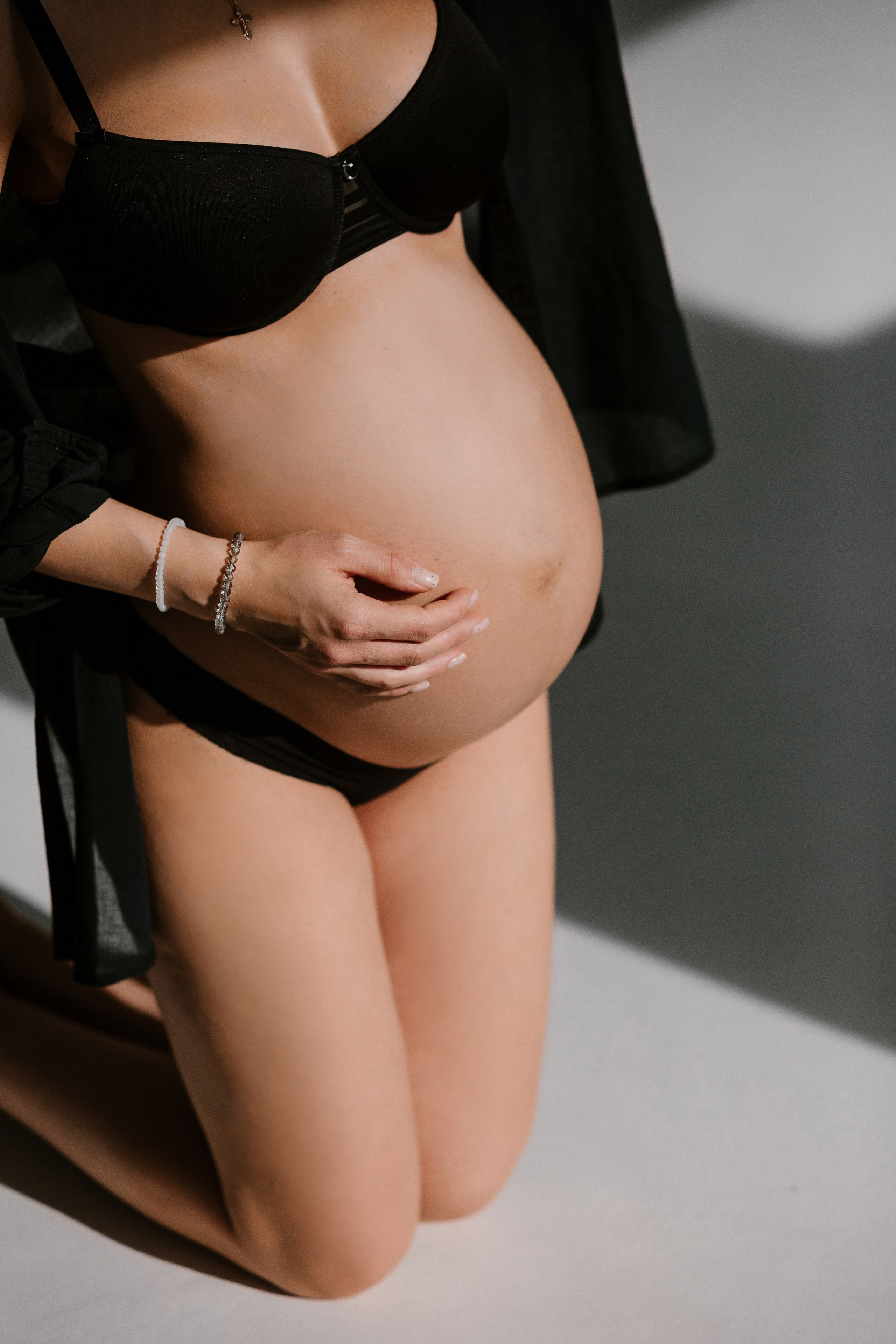 Прекрасное ожидание: Фотосессия беременной в сердце Таганрога. Свадебный и семейный фотограф в Таганроге Бакарюк Антон