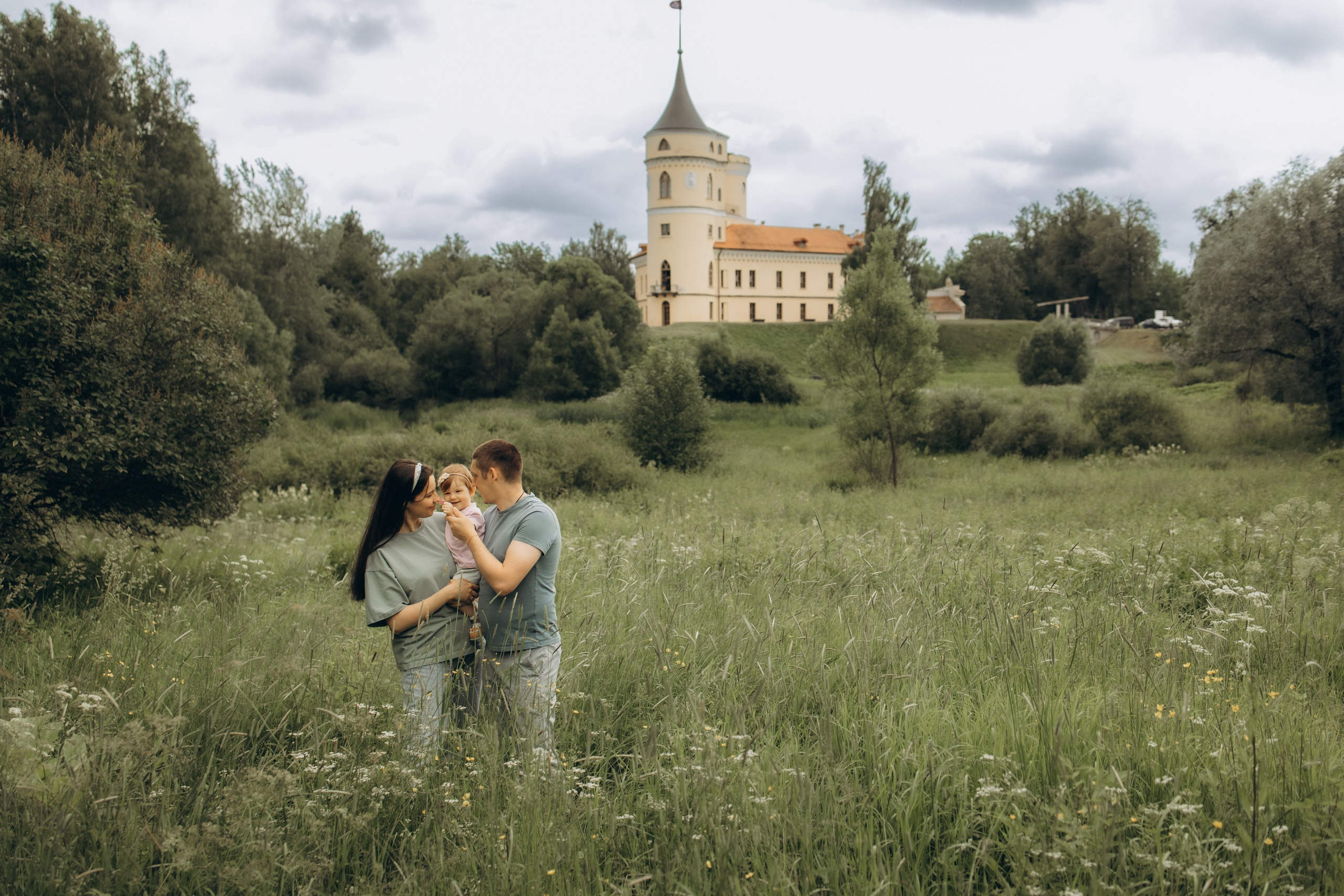  ньюборн, пушкин, павловск, спб, семейная фотосессия, семейная съёмка, мама и дочка, фотосессия на природе, фотосессия на улице