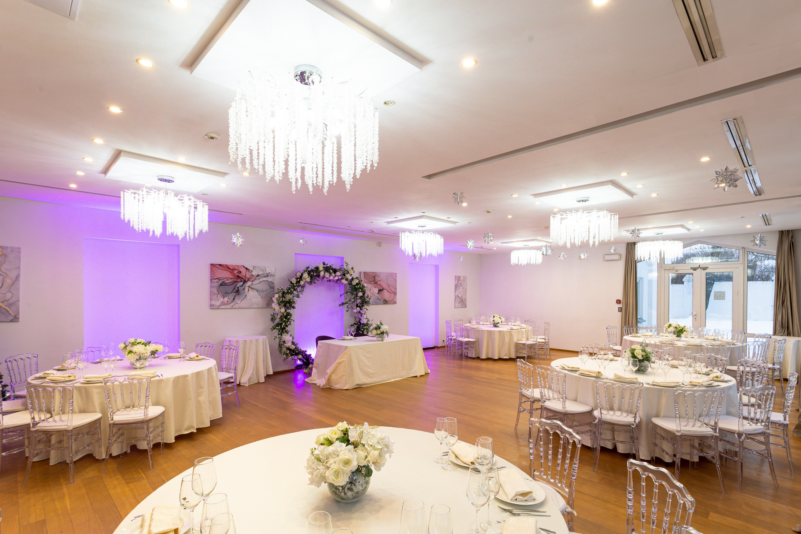 Площадка № 2-14. Свадебный организатор Москва