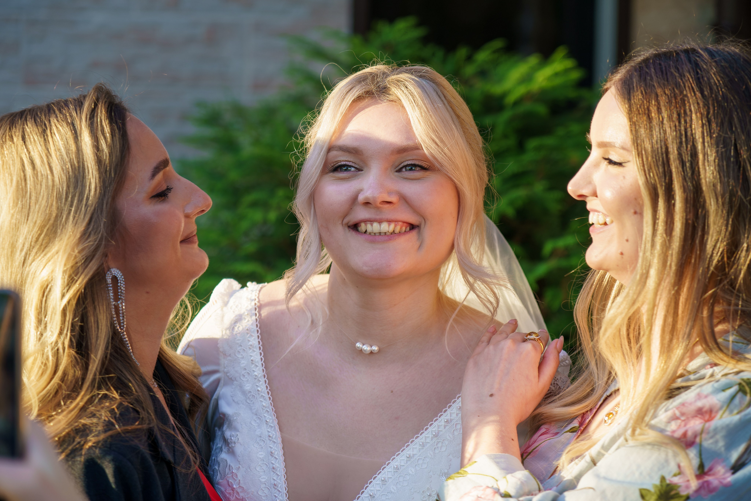 Альбом свадебная фотосъёмка, венчание, утро невесты, роспись, банкет. «Студия DRONAVT`s» — видеосъёмка и фотография г. Москва