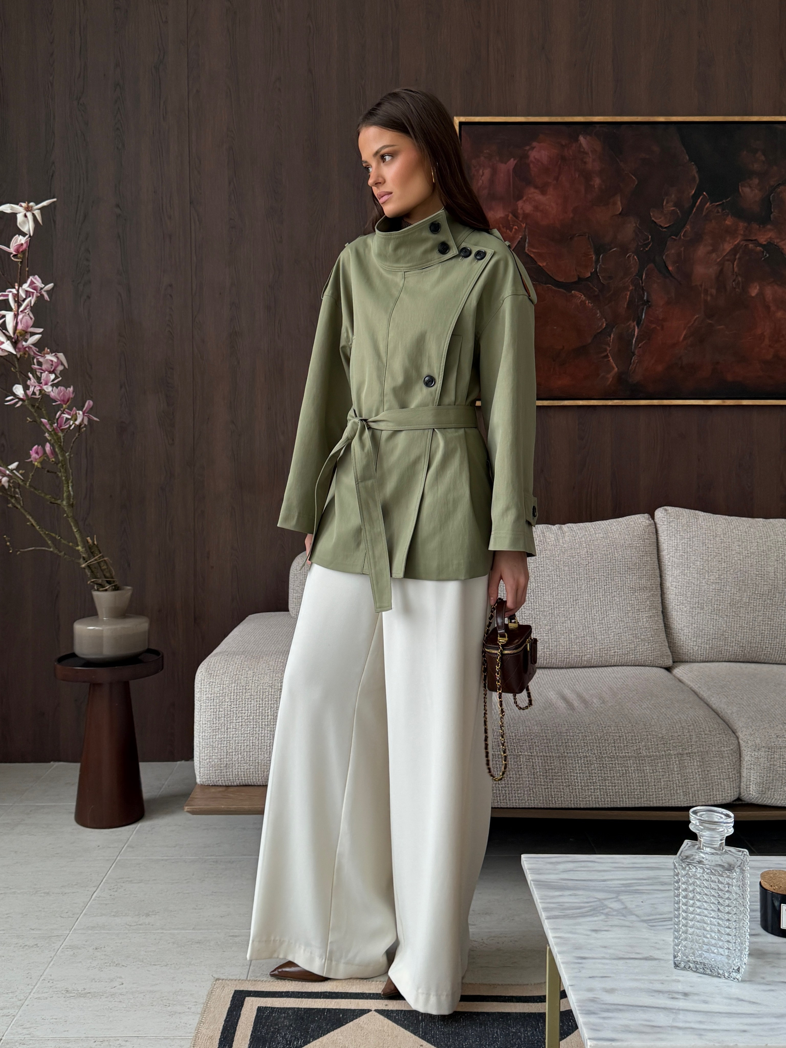 14. Фотограф для брендов и индивидуальных фотосессий в Москве