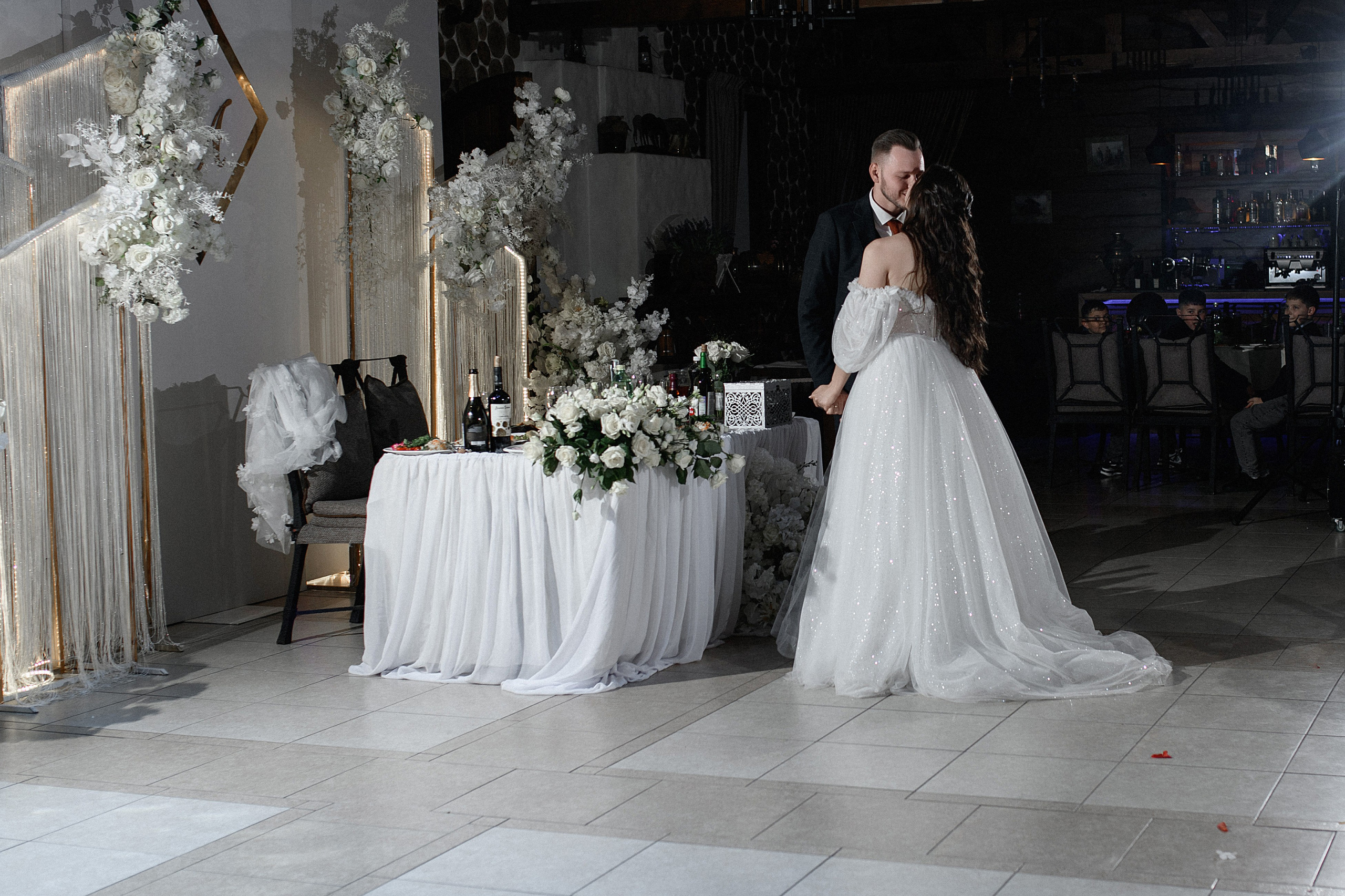 Александр и Александра. Свадебный фотограф Белгород Валуйки Старый Оскол Воронеж