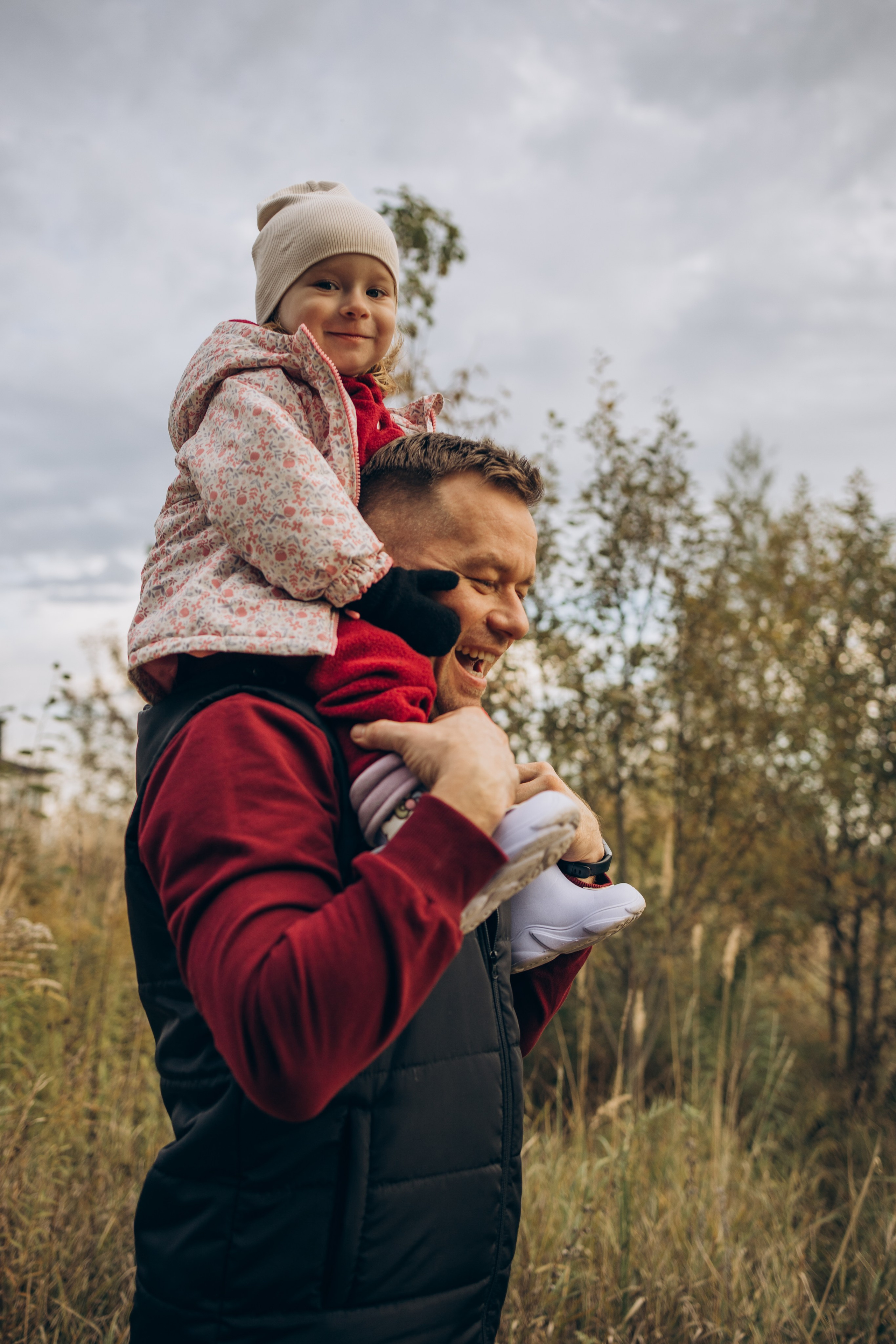 Летучий змей-семейная (4.10.2025 г.) г. Жуков (Калужская обл.). Надежда Стар семейный и церковный фотограф в Жукове и Калужской области