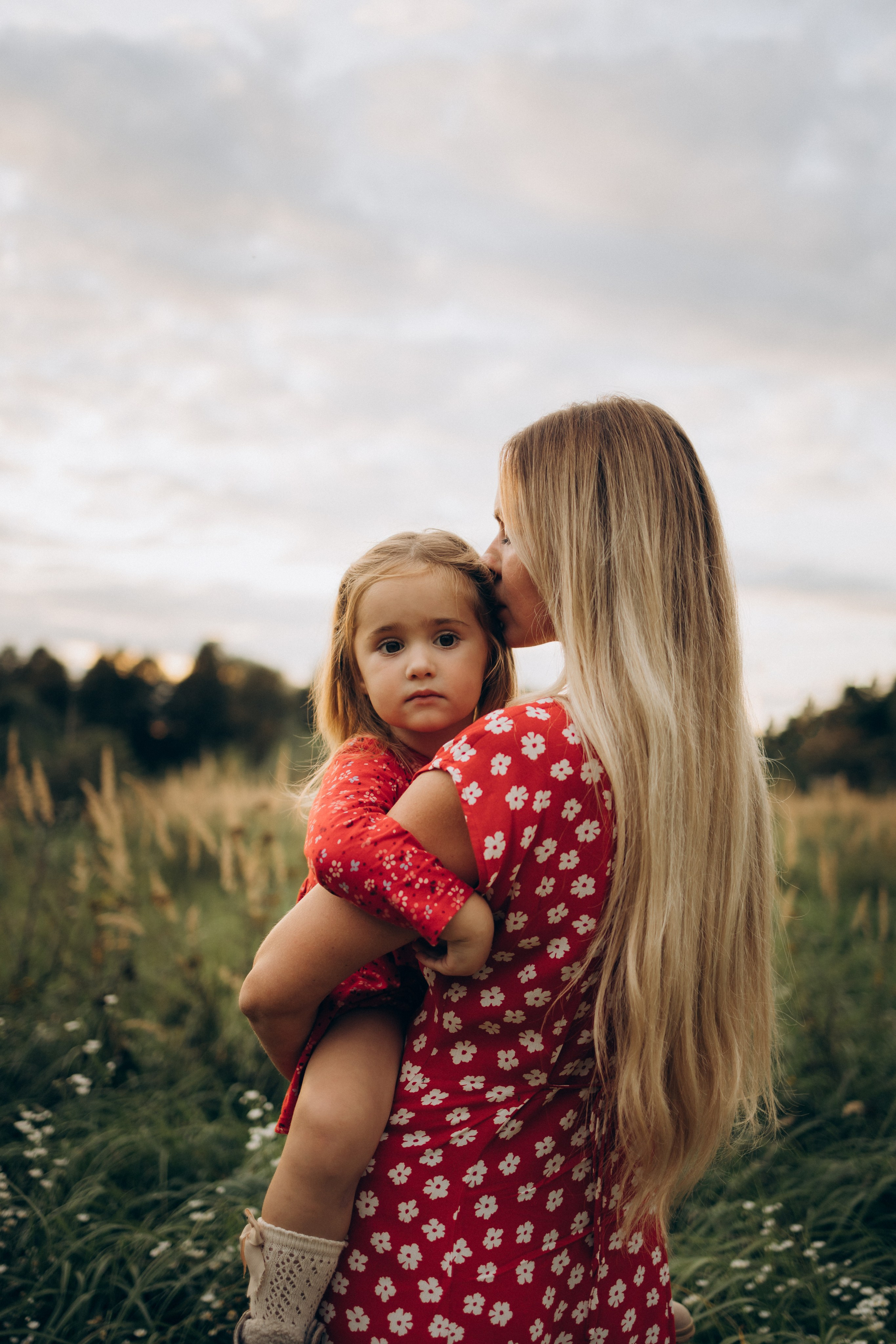 Мама и дочка (5.09.2025) г. Жуков (Калужская обл.). Надежда Стар семейный и церковный фотограф в Жукове и Калужской области